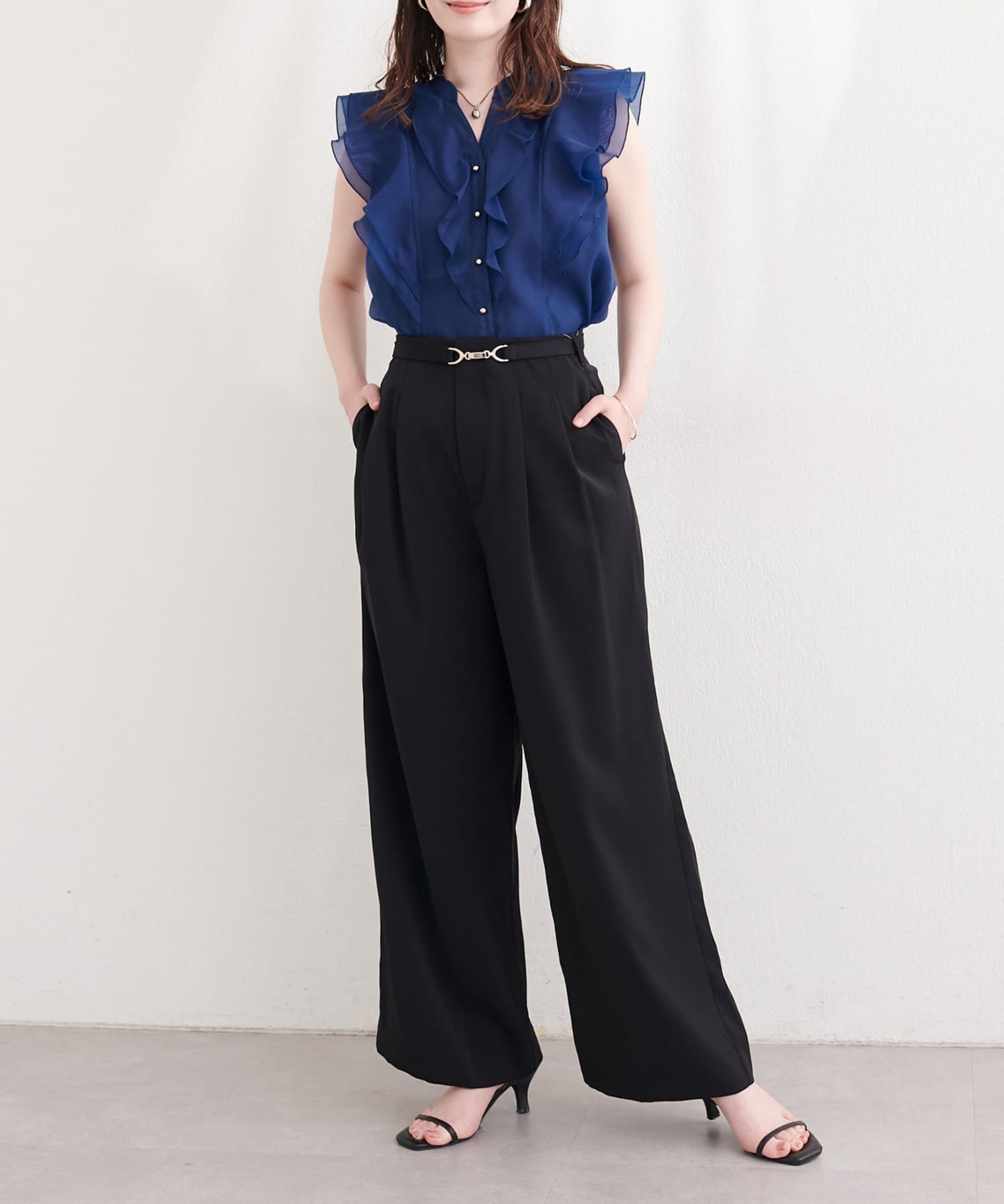 natural couture(ナチュラルクチュール) シアープリントラッフルブラウス