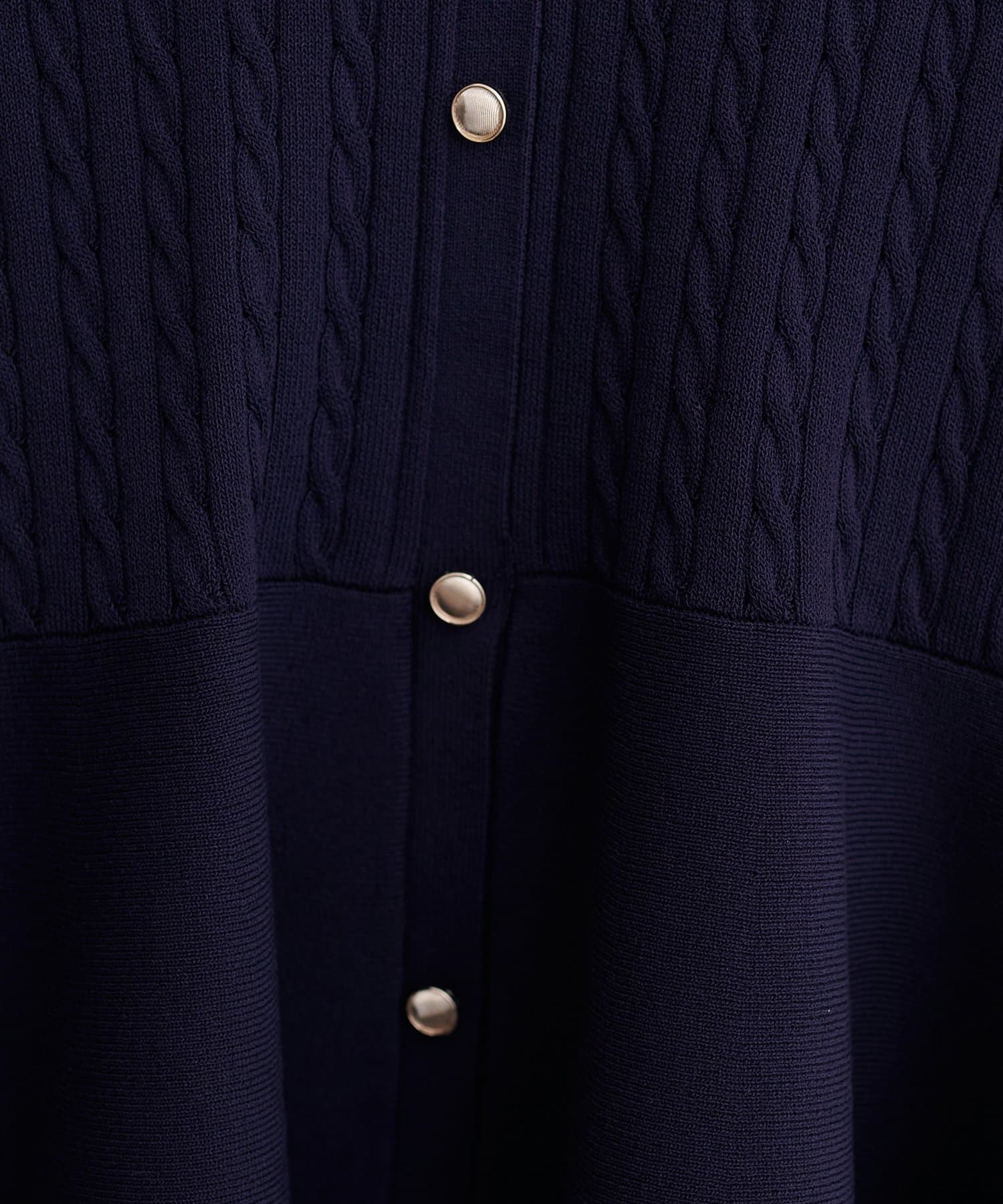 natural couture(ナチュラルクチュール) ケーブル編みペプラムニット