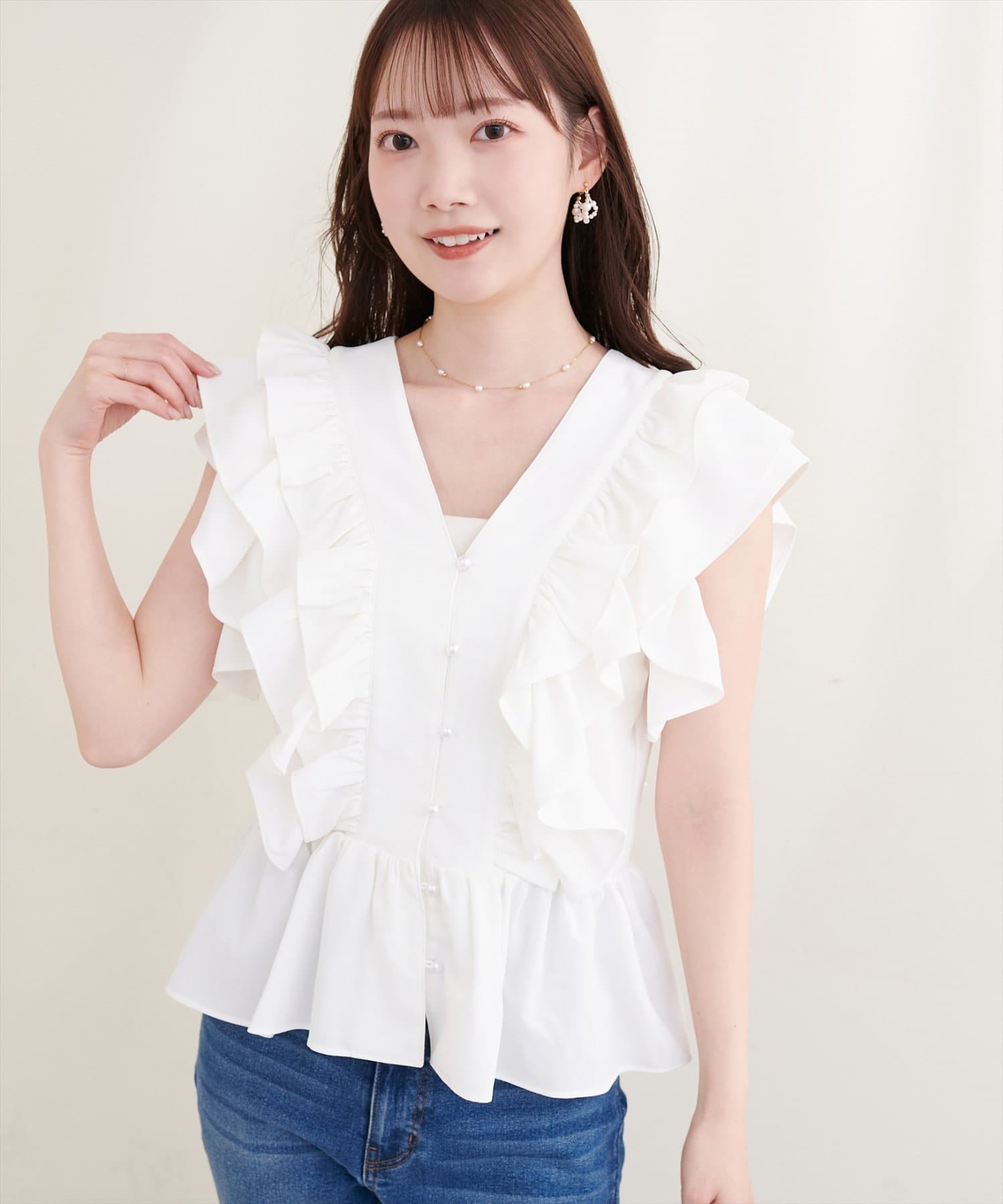 natural couture(ナチュラルクチュール) 〈Erikoコラボ〉ラッフルフリルペプラムブラウス