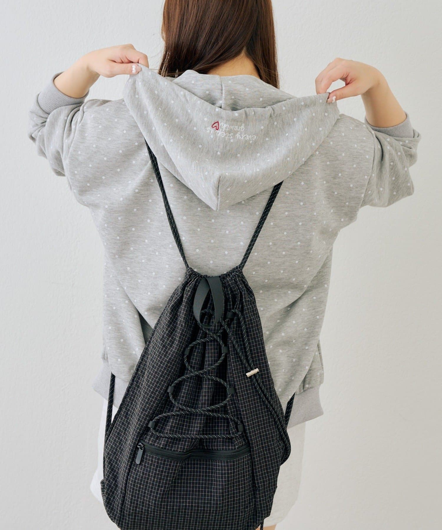 NICE CLAUP / OLIVE des OLIVE OUTLET(ナイスクラップ  / オリーブ デ オリーブ アウトレット) 【ANOTHER BRANCH】配色BIGロゴZIPパーカー