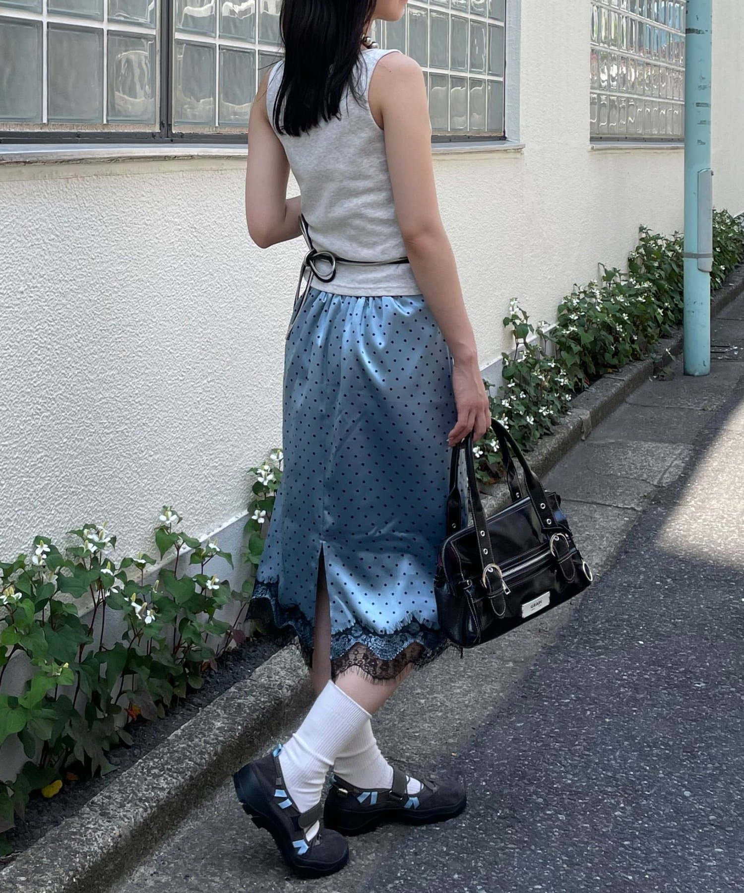 CIAOPANIC(チャオパニック) ドットサテン刺繍Iラインスカート