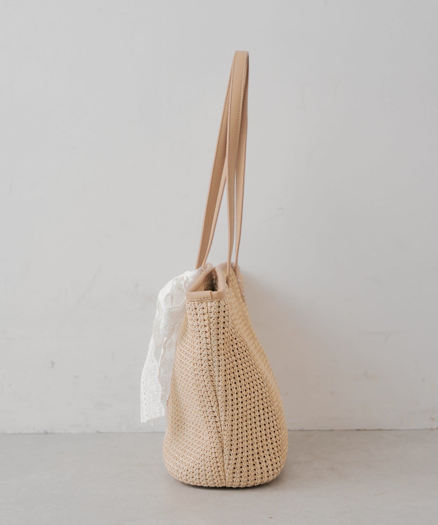 Chico(チコ) レースリボン付きカゴトートバッグ