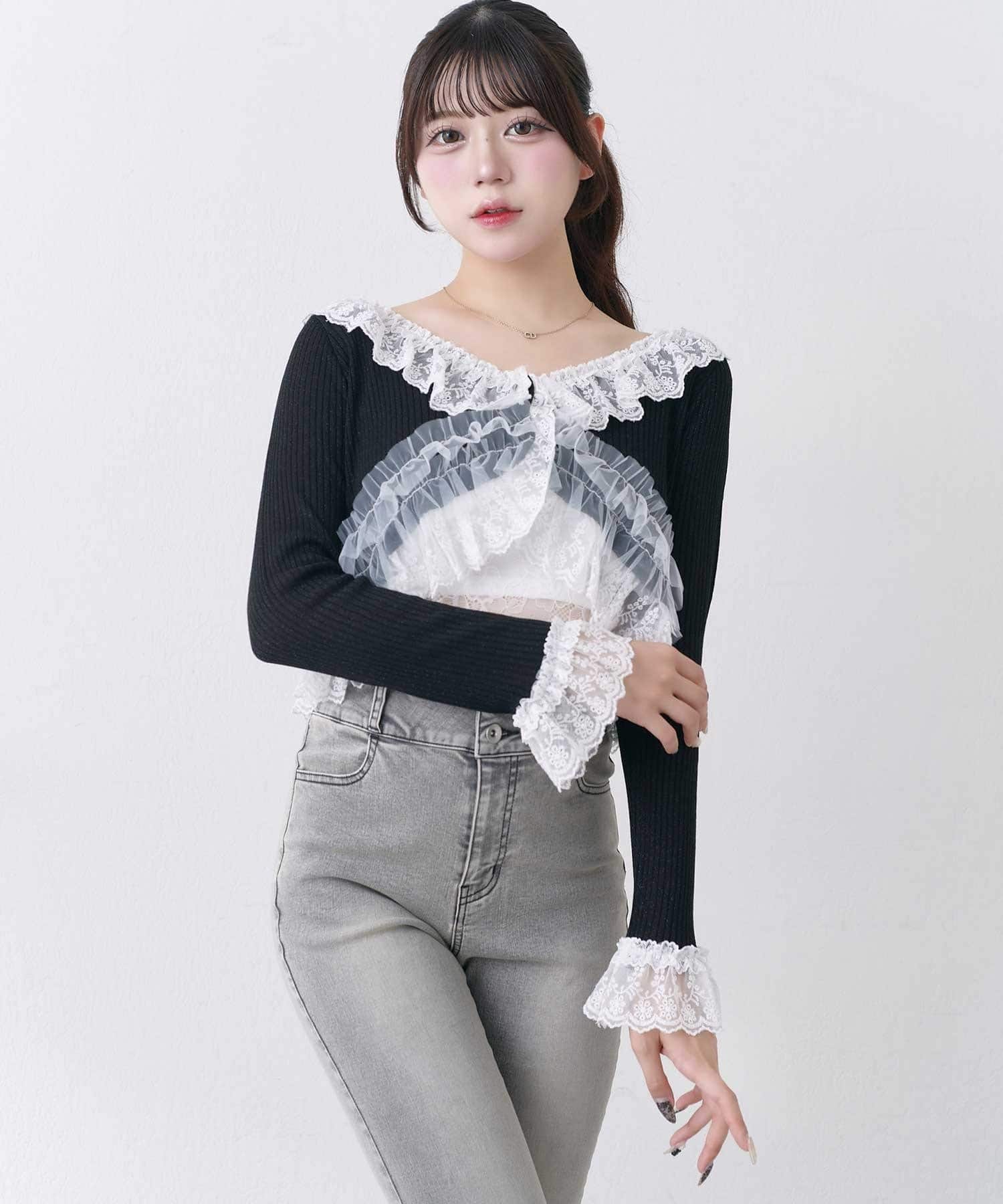 Belle Charme(ベルシャルム) Sparkle Frill Cardigan