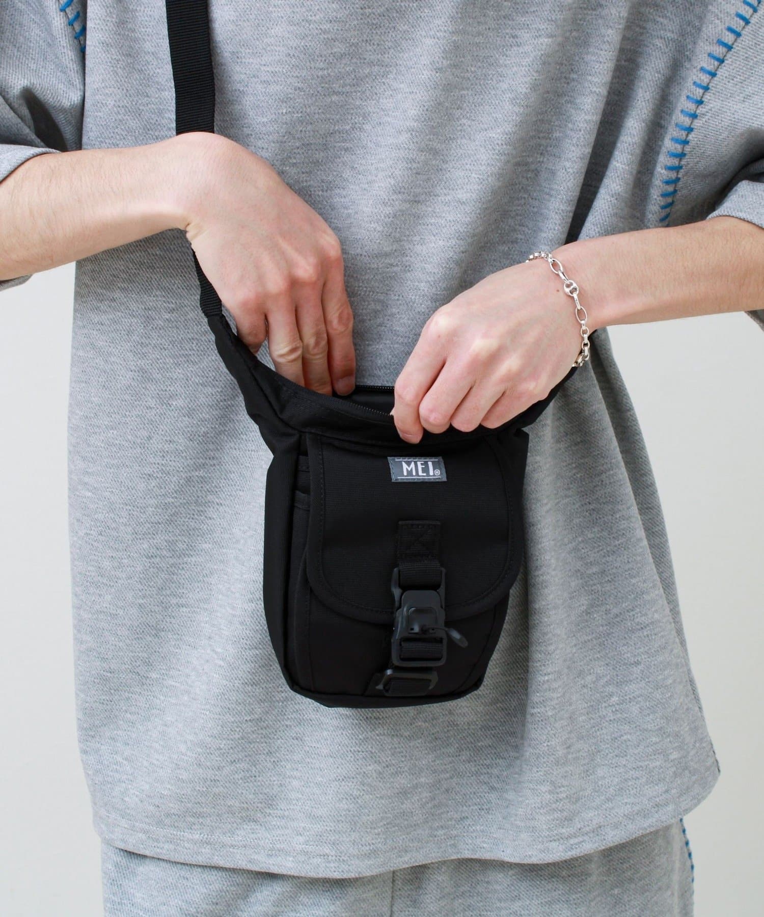 FREDY & GLOSTER(フレディ アンド グロスター) 【MEI/メイ】DAILY POUCH