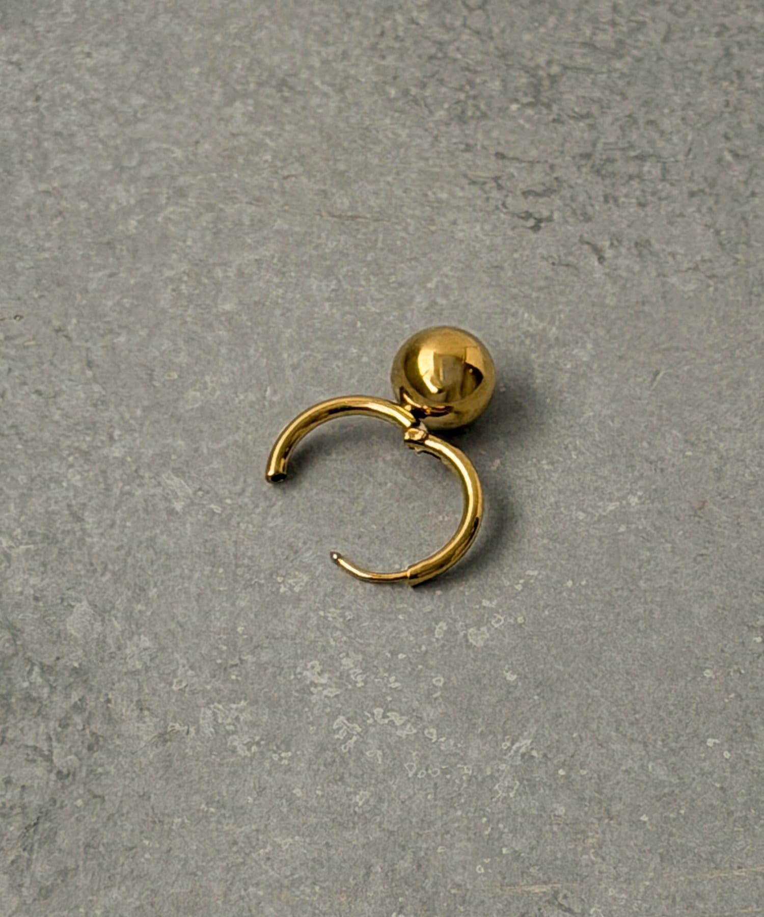 3COINS(スリーコインズ) ステンレスボールピアス