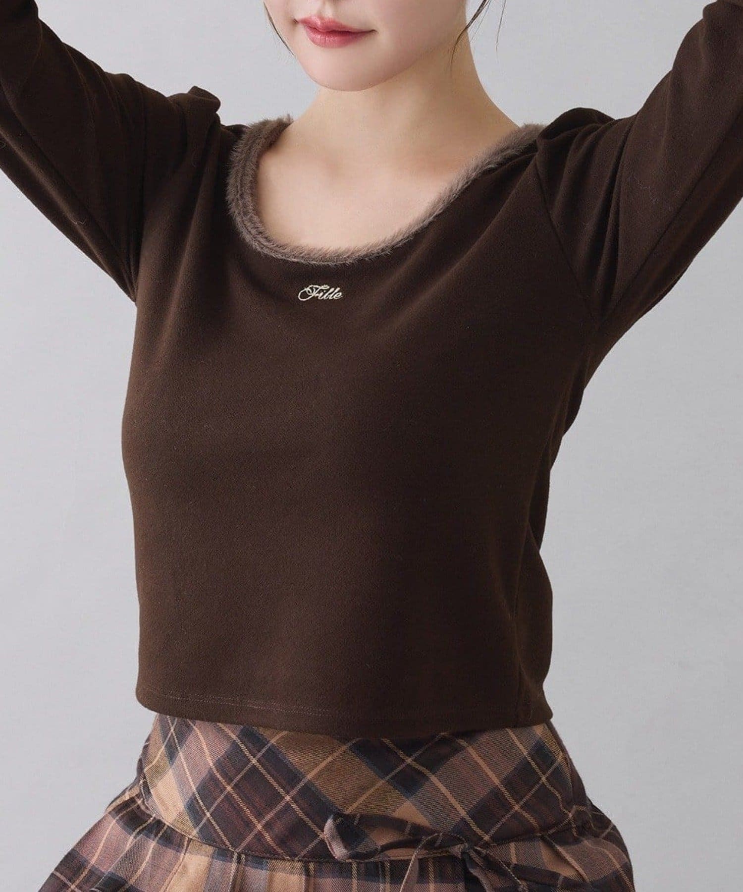 NICE CLAUP / OLIVE des OLIVE OUTLET(ナイスクラップ  / オリーブ デ オリーブ アウトレット) 【one after another】シュシュ付きトップス