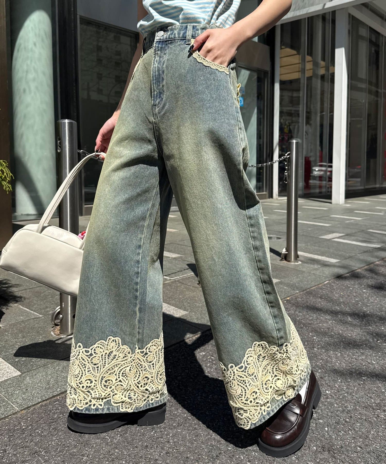 CIAOPANIC(チャオパニック) 裾レースワイドストレートデニムパンツ