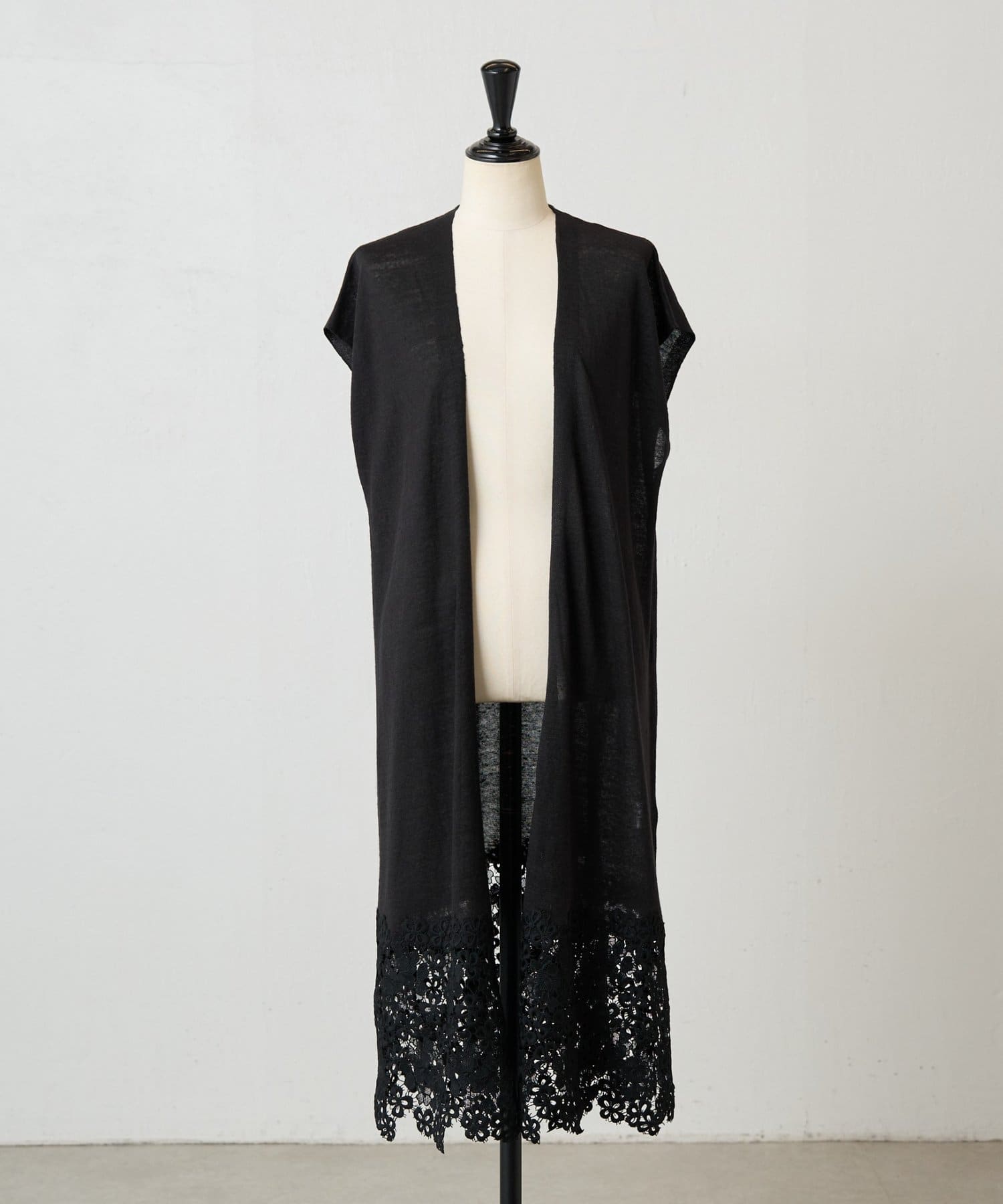 BEARDSLEY(ビアズリー) 《4/24(金)12:00予約開始予定》裾レースリネンカーデ