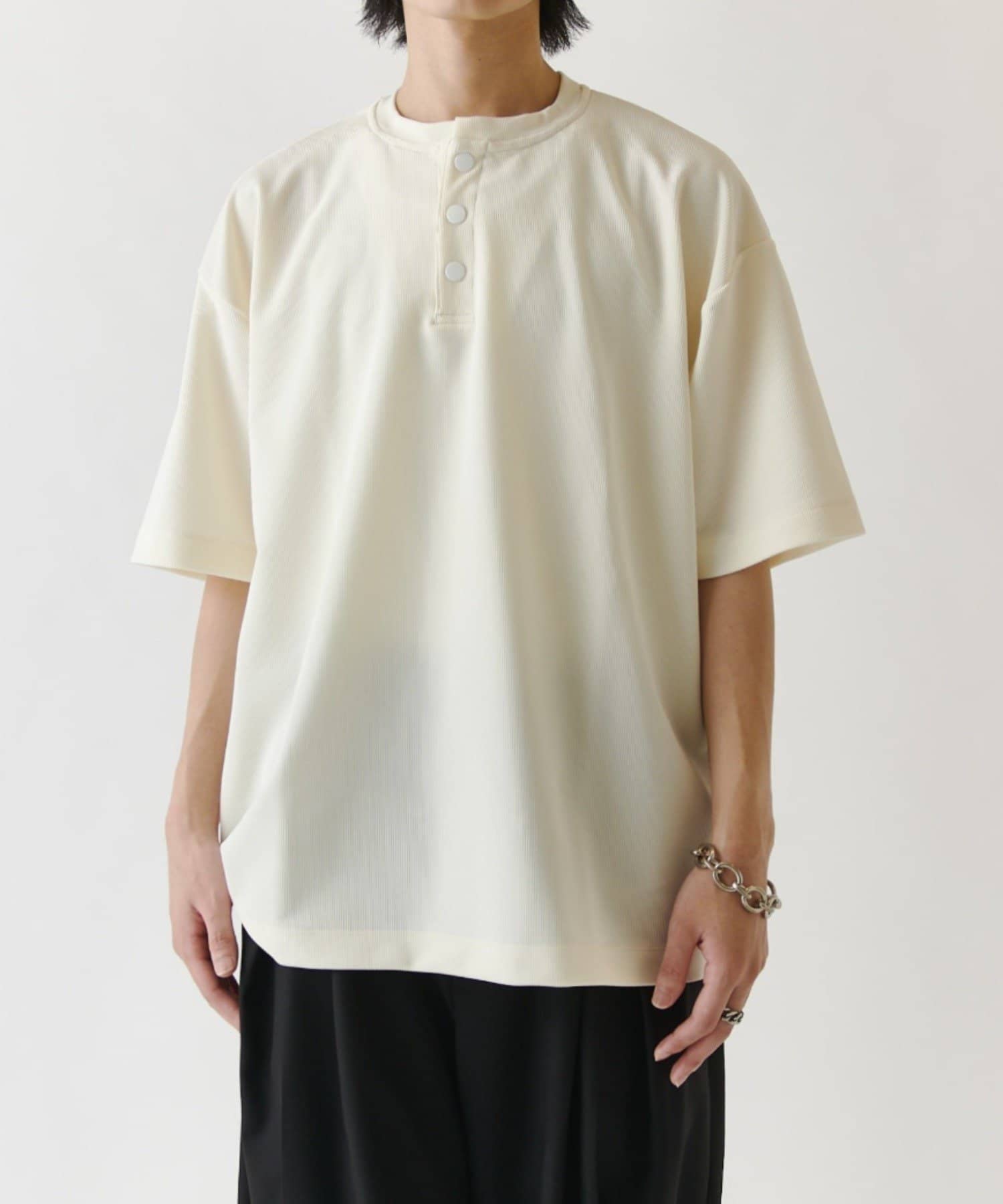 Lui's(ルイス) コードピケヘンリーネックTシャツ