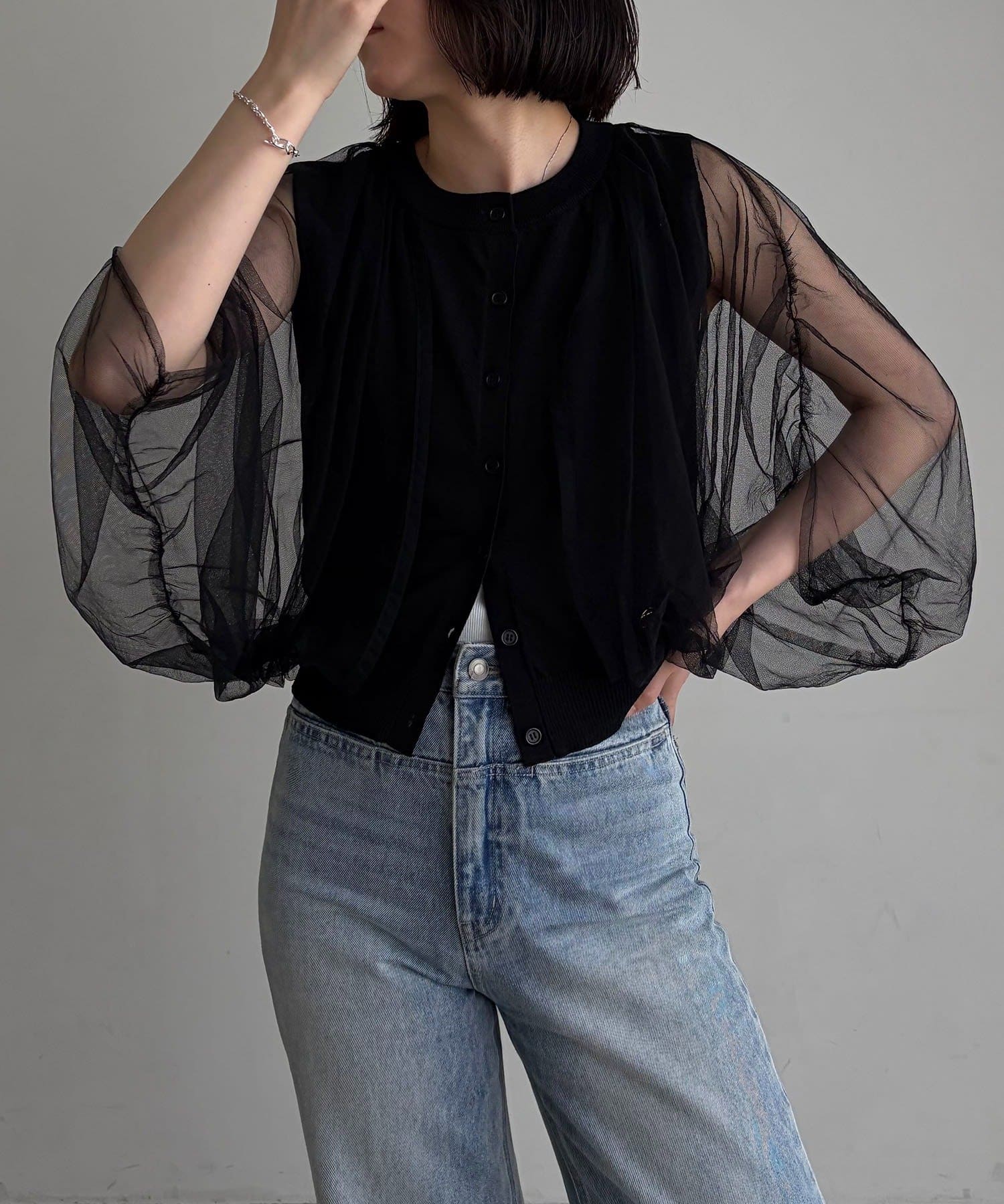 CAPRICIEUX LE'MAGE(カプリシュレマージュ) 【二の腕カバー◎】〈C.L〉チュールレイヤードノースリニット