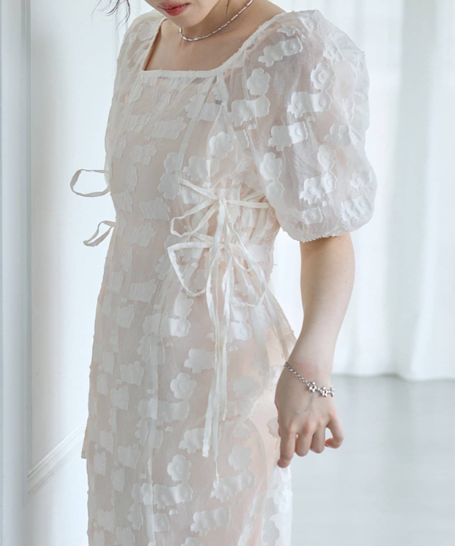 Kastane(カスタネ) 【5.16(土)12:00発売/結婚式/オケージョン/低身長サイズ/2サイズ展開】シアーフラワーリボンワンピース