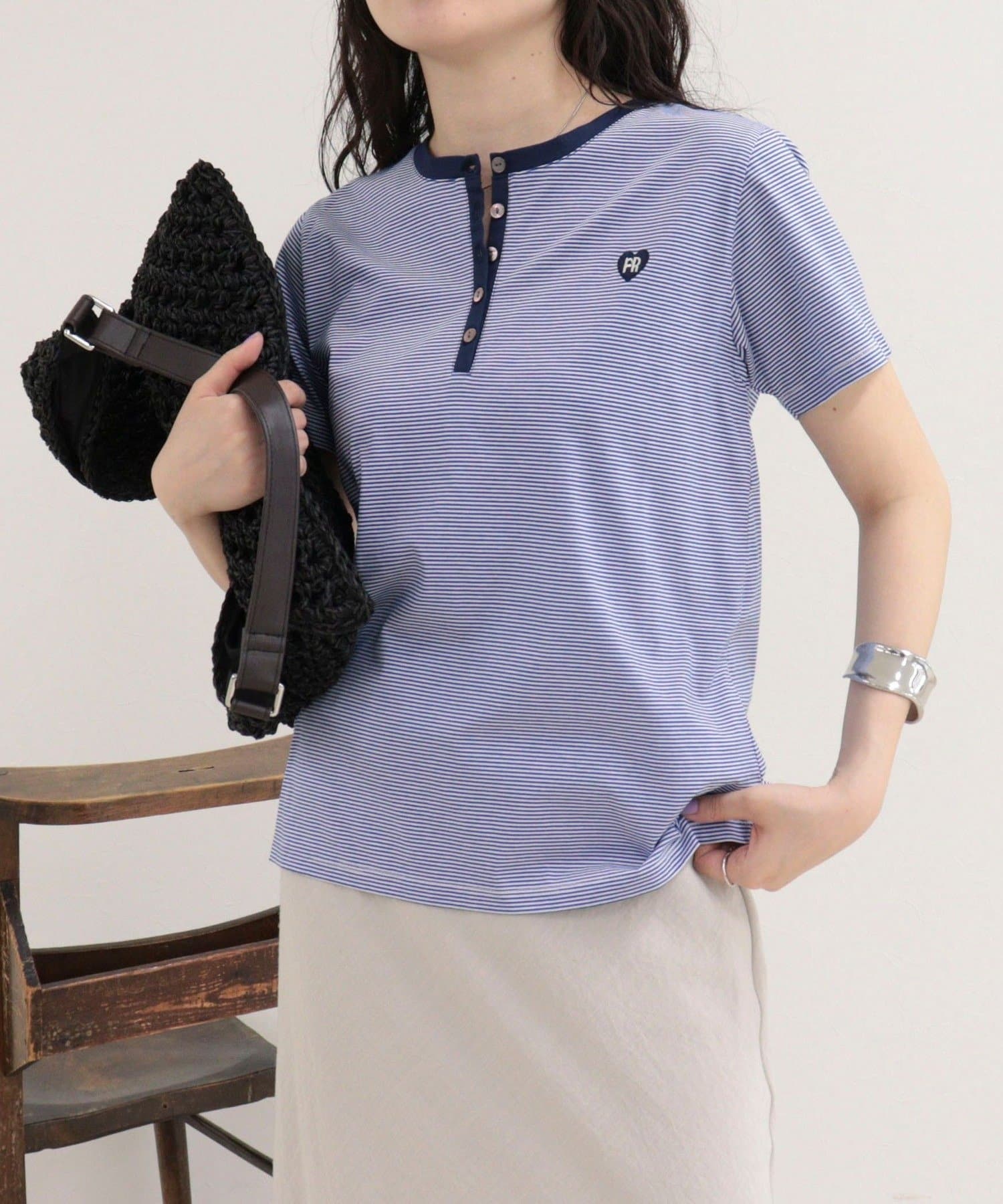 FREDY & GLOSTER(フレディ アンド グロスター) 【昨年大人気！待望の再登場】ハートFR刺しゅうヘンリーネックTシャツ