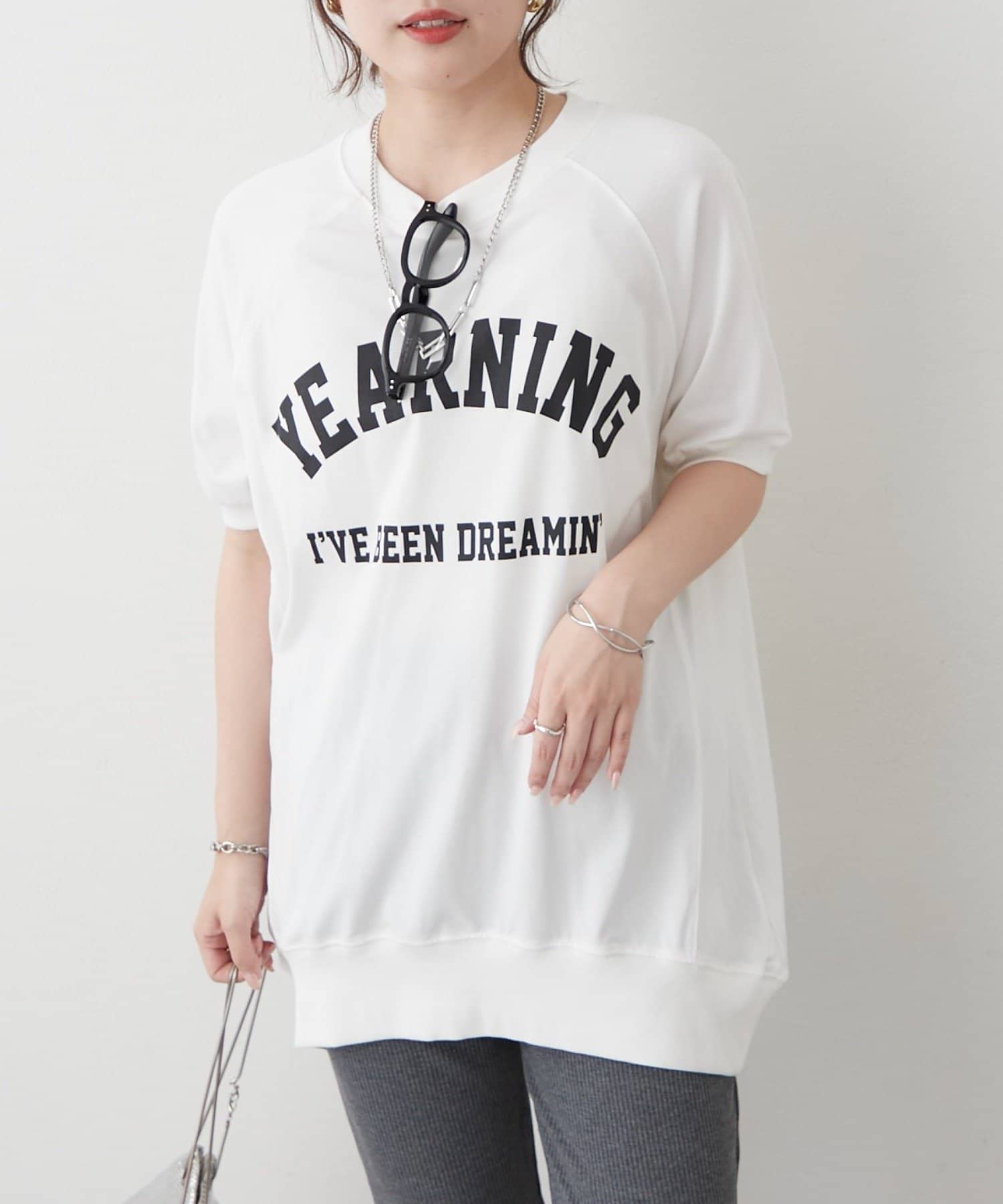 Remind me and forever(リマインドミーアンドフォーエバー) カジュアルコーデのマストアイテム、大人ロゴBIGＴシャツ