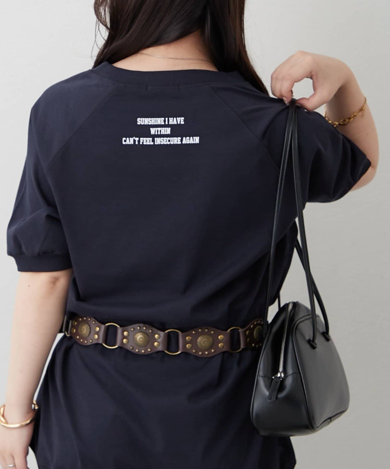 Remind me and forever(リマインドミーアンドフォーエバー) カジュアルコーデのマストアイテム、大人ロゴBIGＴシャツ