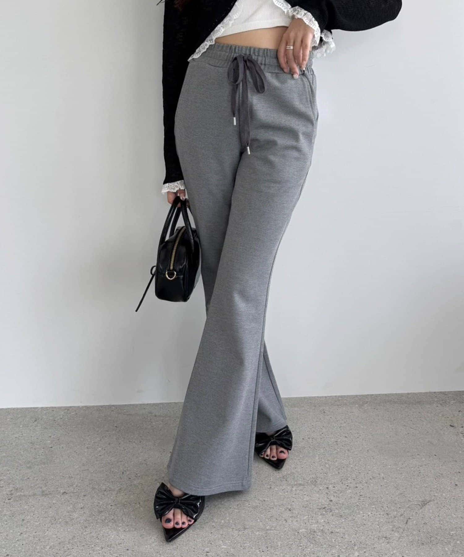 NICE CLAUP / OLIVE des OLIVE OUTLET(ナイスクラップ  / オリーブ デ オリーブ アウトレット) 【one after another】フレアカットパンツ