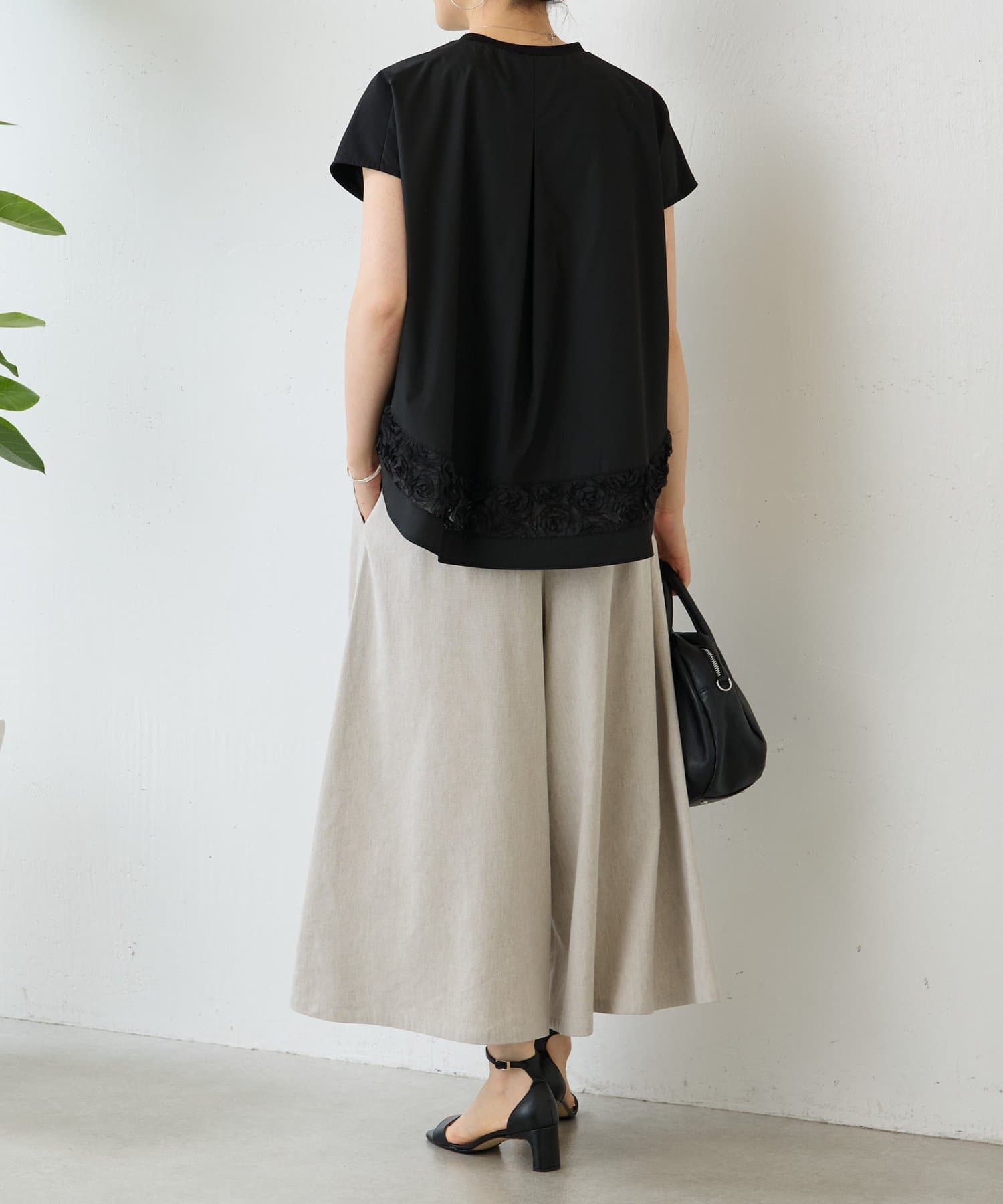 BEARDSLEY(ビアズリー) 《4/29(水)12:00予約開始予定》裾チュールキリカエプルオーバー