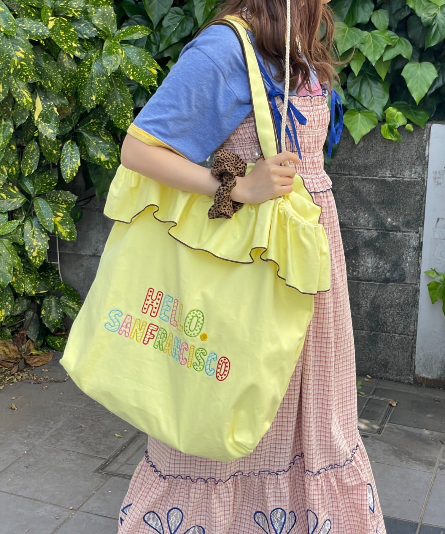 CIAOPANIC TYPY(チャオパニックティピー) 【HELLO.SANFRANCISCO/ハローサンフランシスコ】フリル刺繍BIGトートバッグ