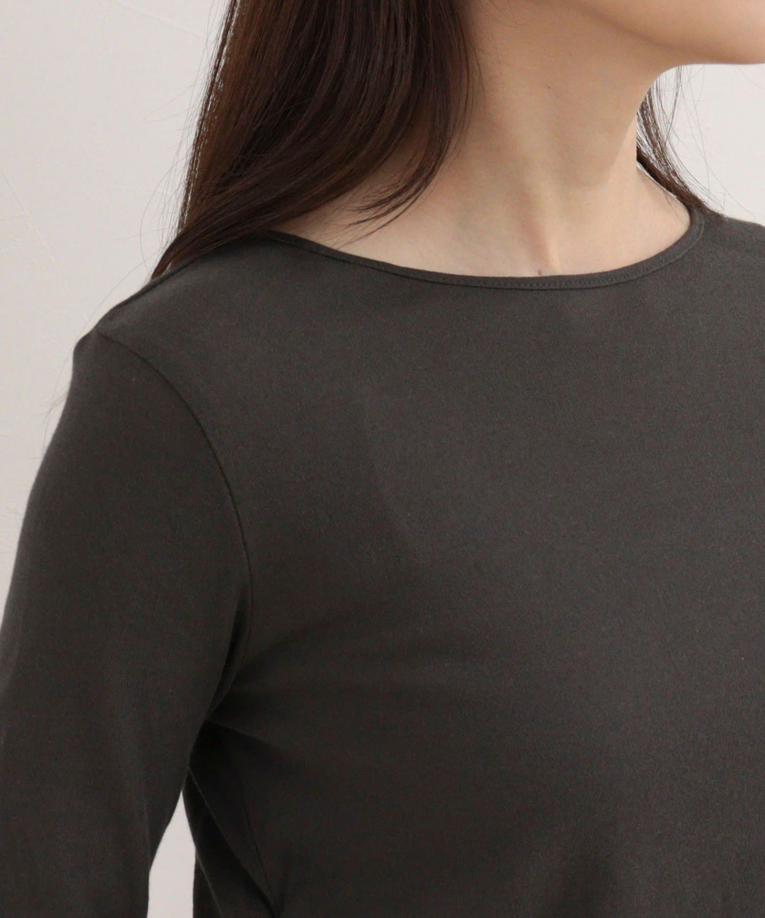 FREDY & GLOSTER(フレディ アンド グロスター) サイドギャザーシアーロンTシャツ