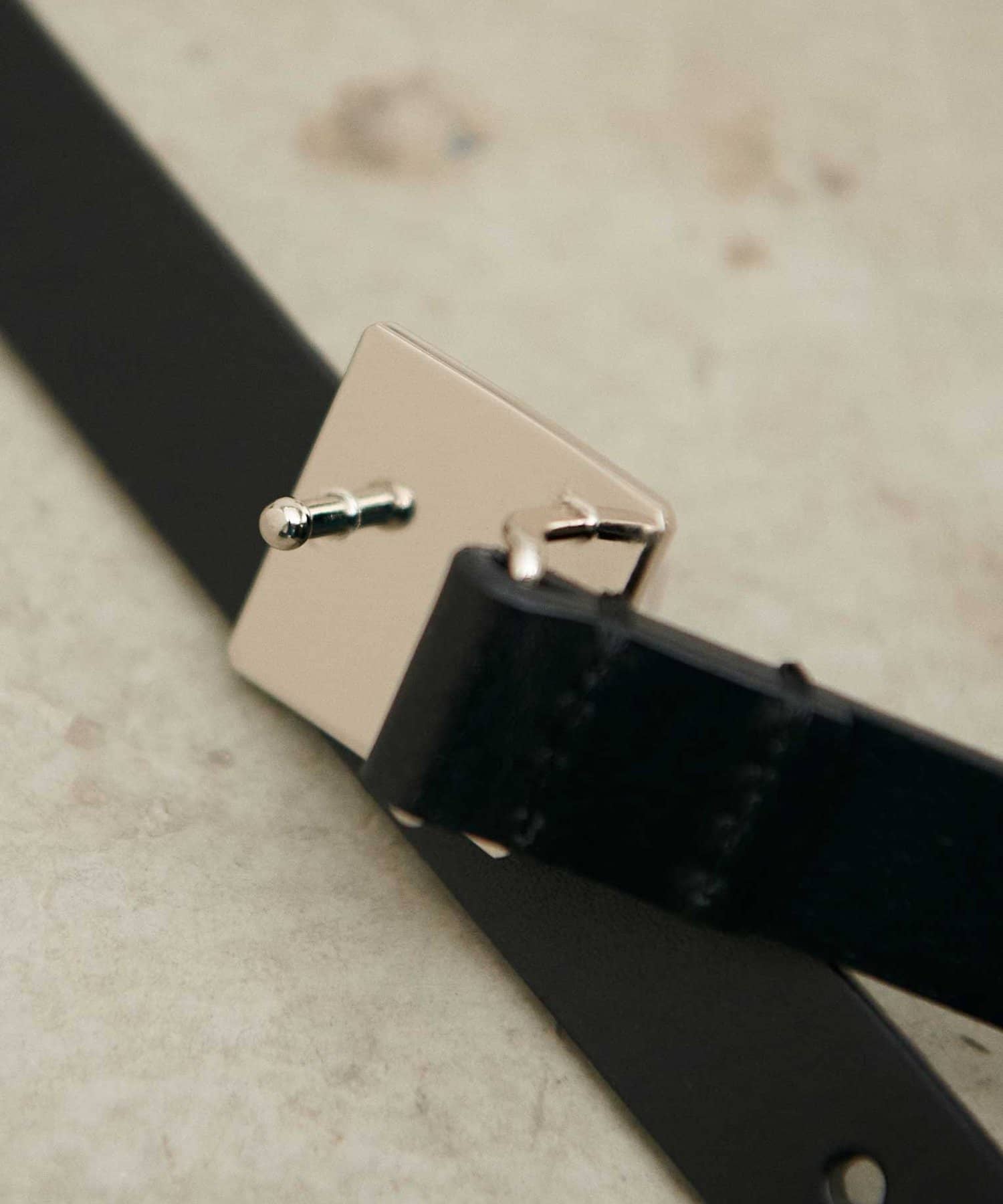 LARUTA(ラルータ) スクエアバックルレザーベルト