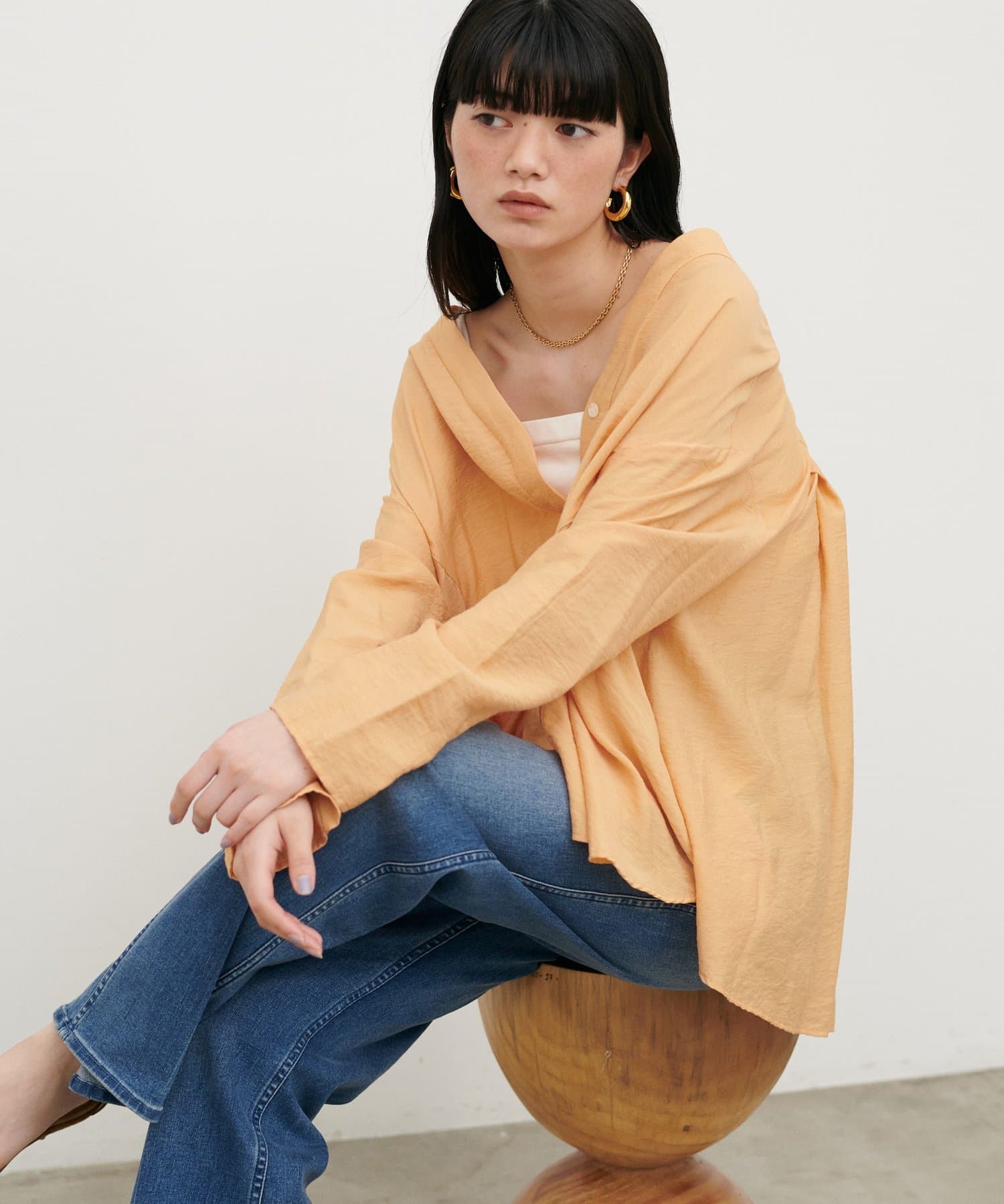 LARUTA(ラルータ) ヴィンテージVネックブラウス