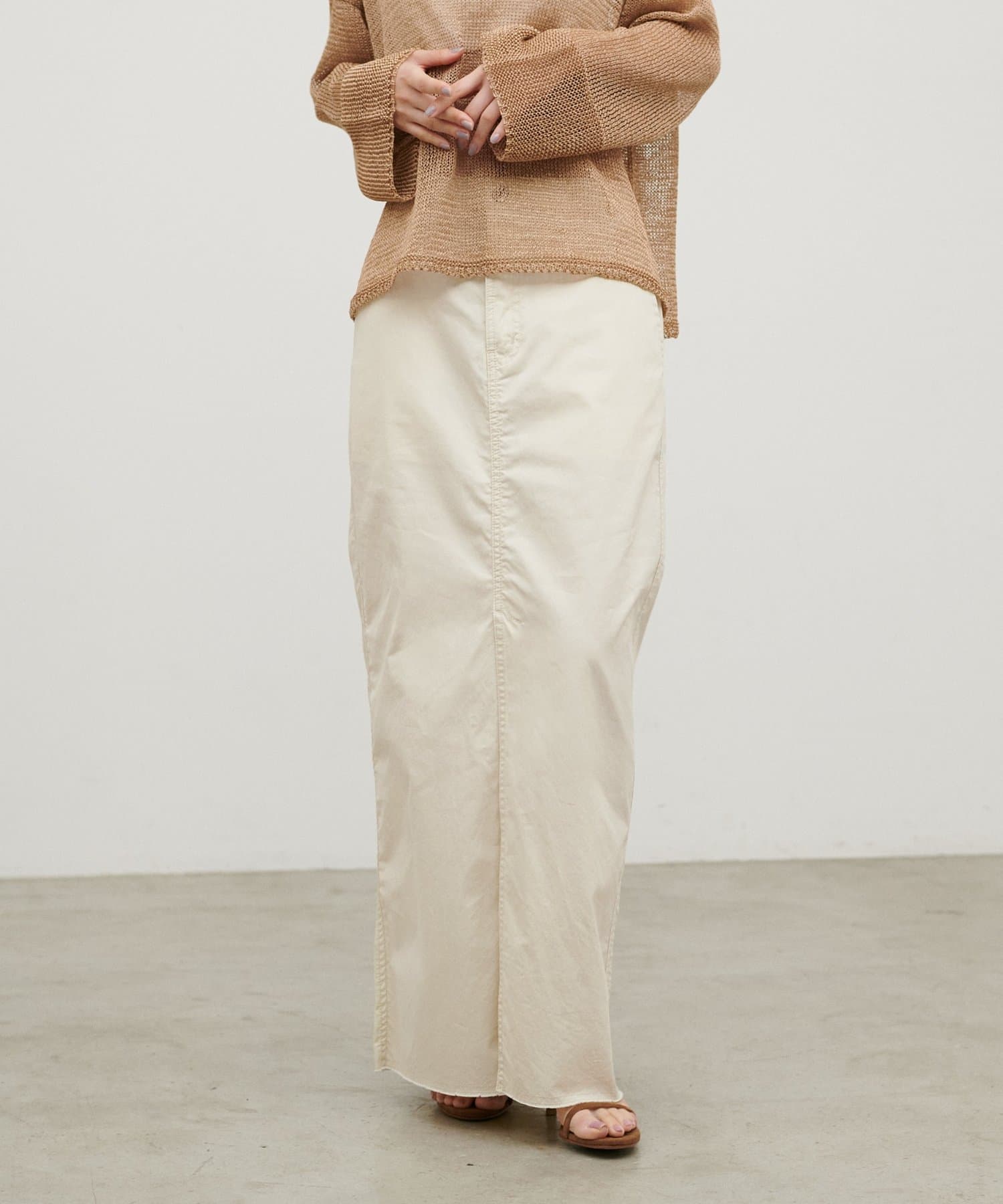 LARUTA(ラルータ) スリット入りペンシルスカート