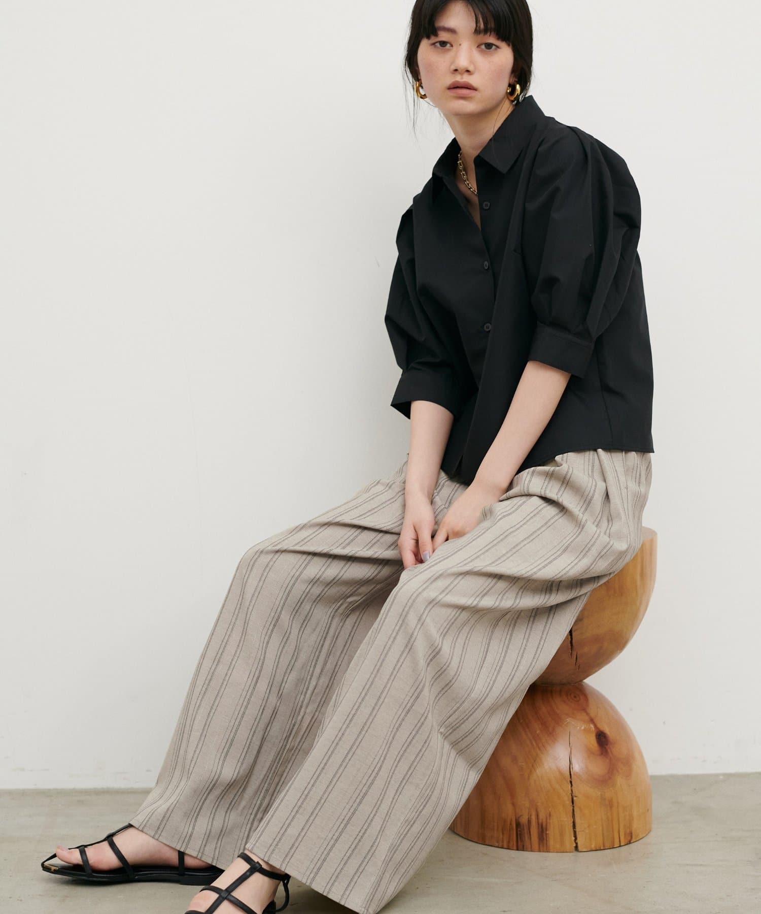 LARUTA(ラルータ) タックワイドパンツ