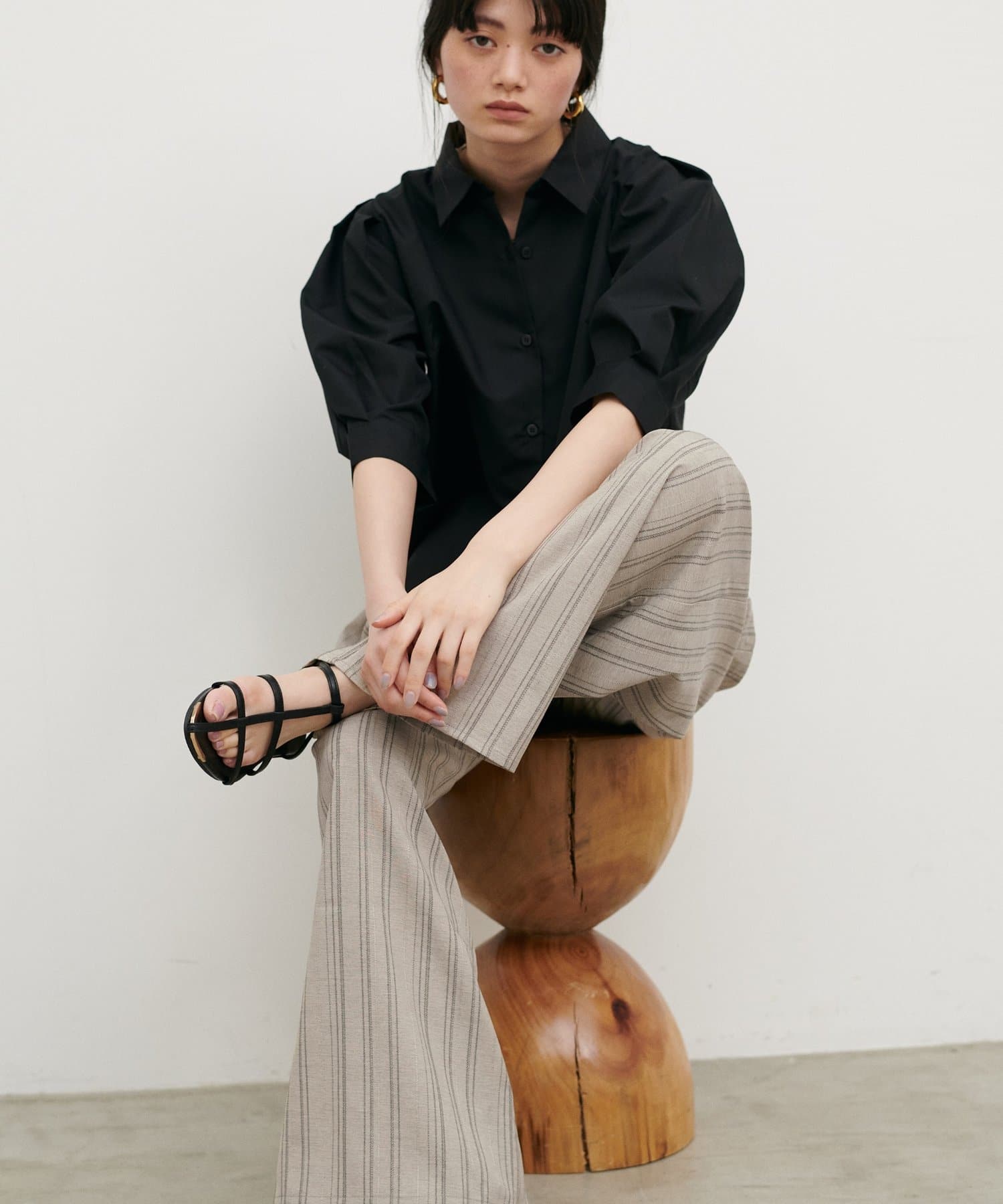 LARUTA(ラルータ) タックワイドパンツ