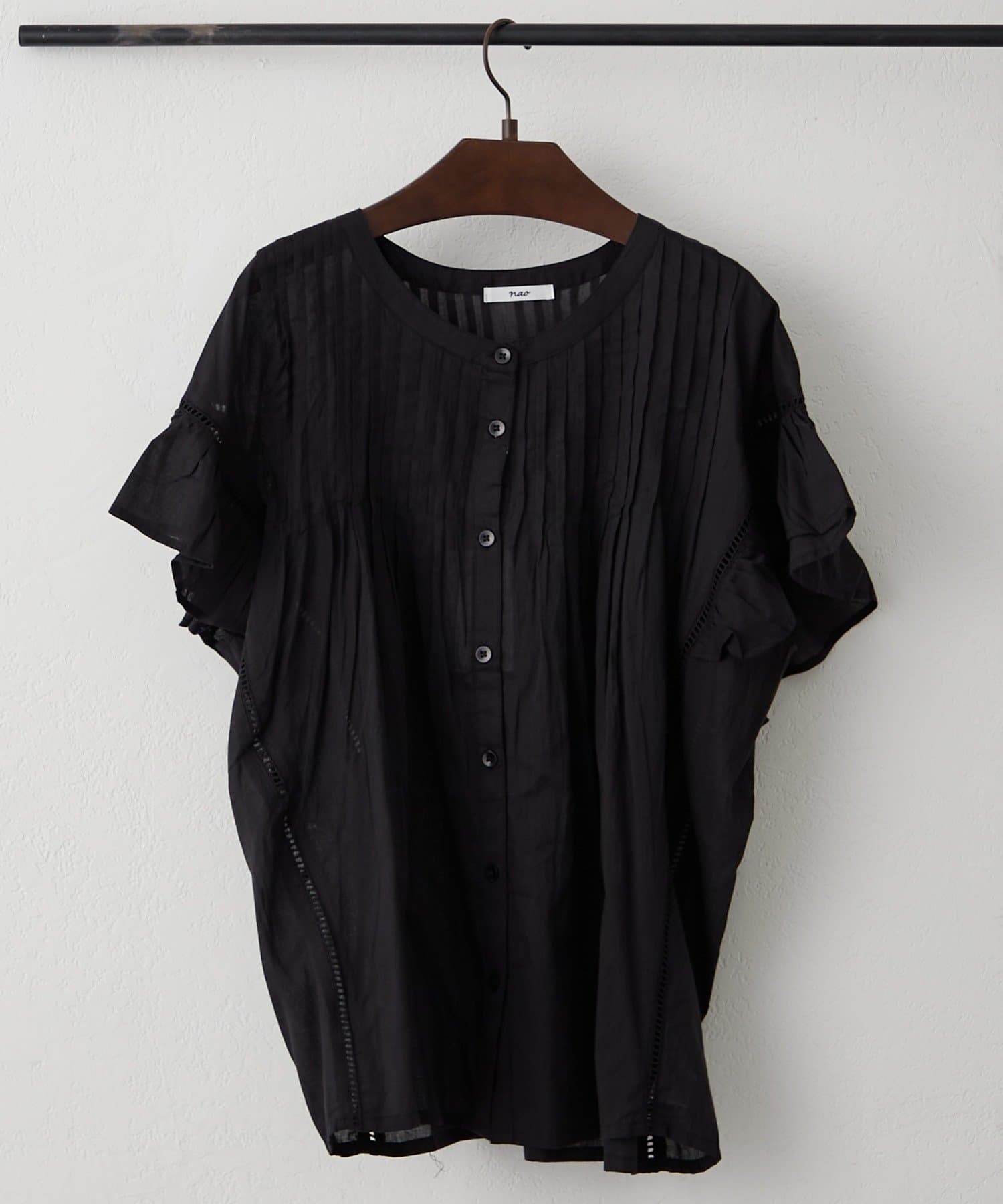 Remind me and forever(リマインドミーアンドフォーエバー) 【WEB限定/India Series】袖フリルピンタックブラウス