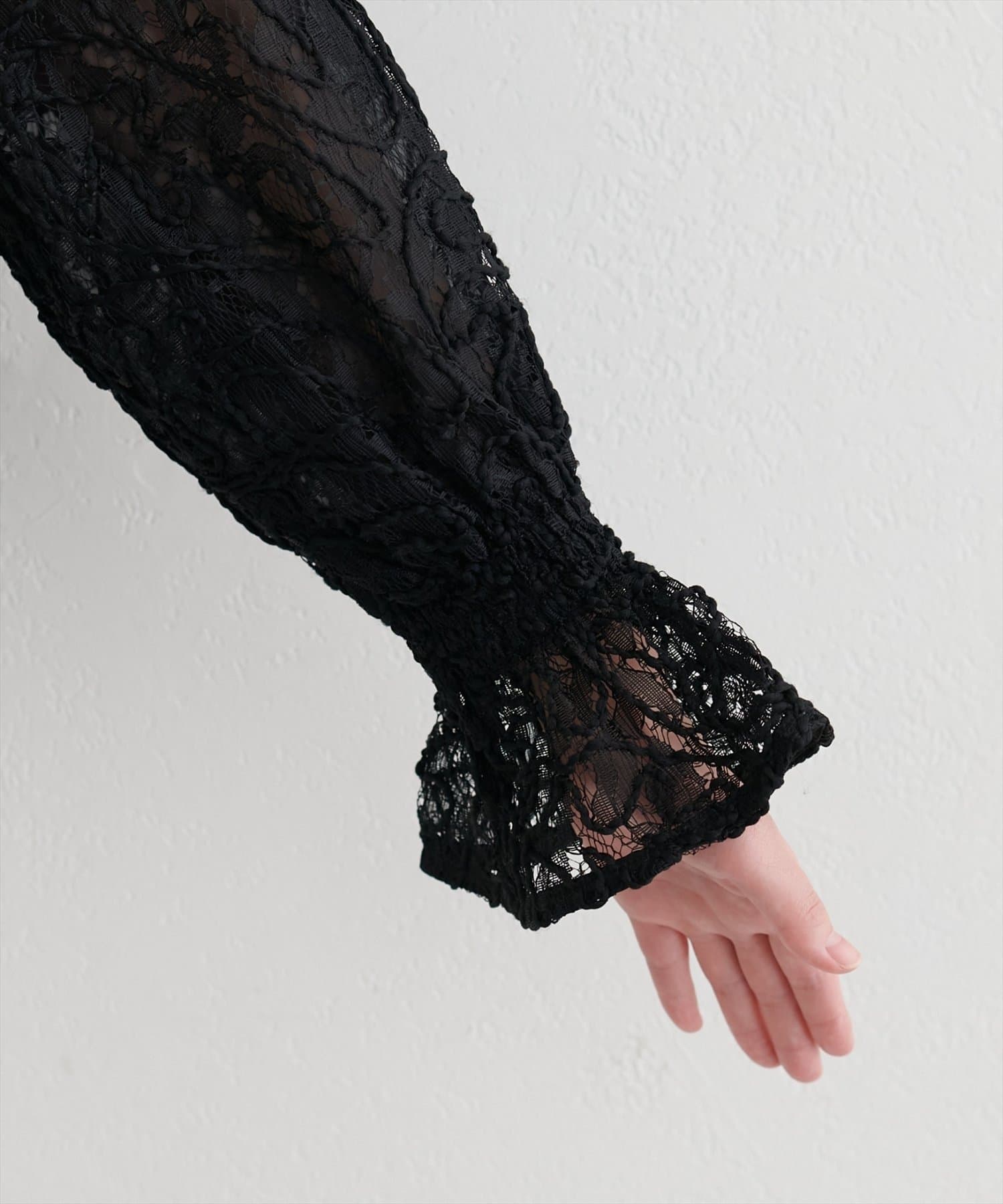 NICE CLAUP / OLIVE des OLIVE OUTLET(ナイスクラップ  / オリーブ デ オリーブ アウトレット) 【natural couture】コード刺繍レースブラウス