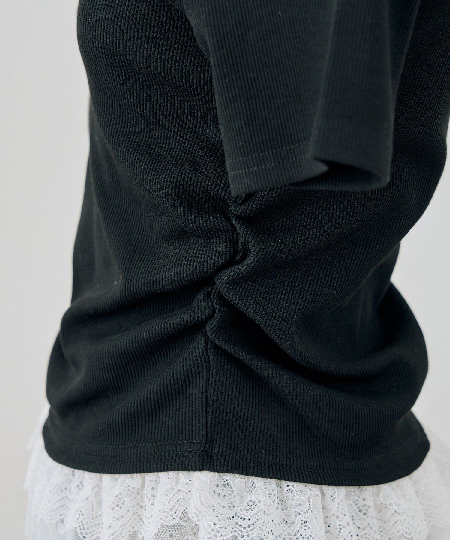 NICE CLAUP / OLIVE des OLIVE OUTLET(ナイスクラップ  / オリーブ デ オリーブ アウトレット) 【ANOTHER BRANCH】テレコ裾レースヘンリーTシャツ