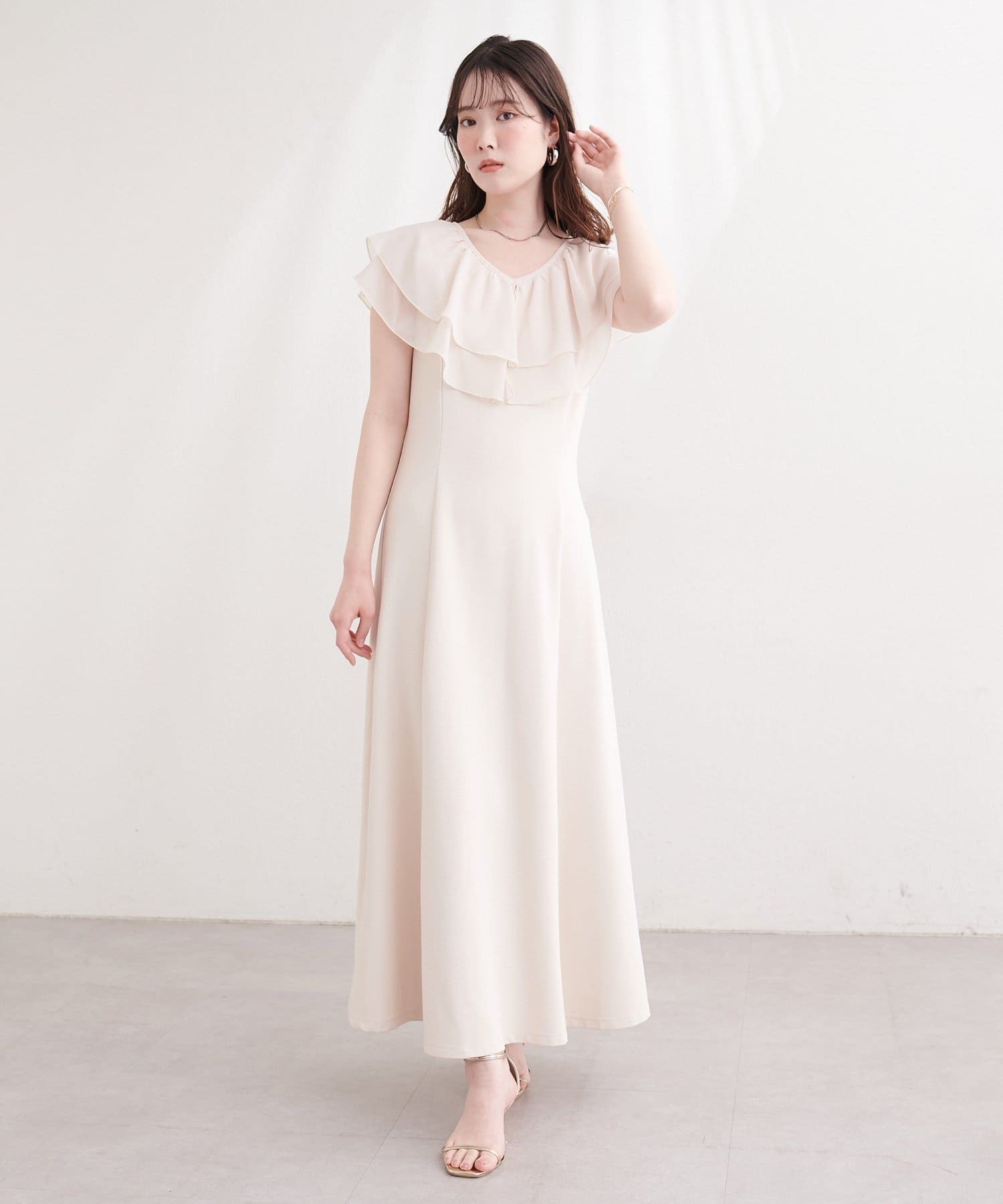 natural couture(ナチュラルクチュール) 〈osono〉フリルカラーリップルワンピース