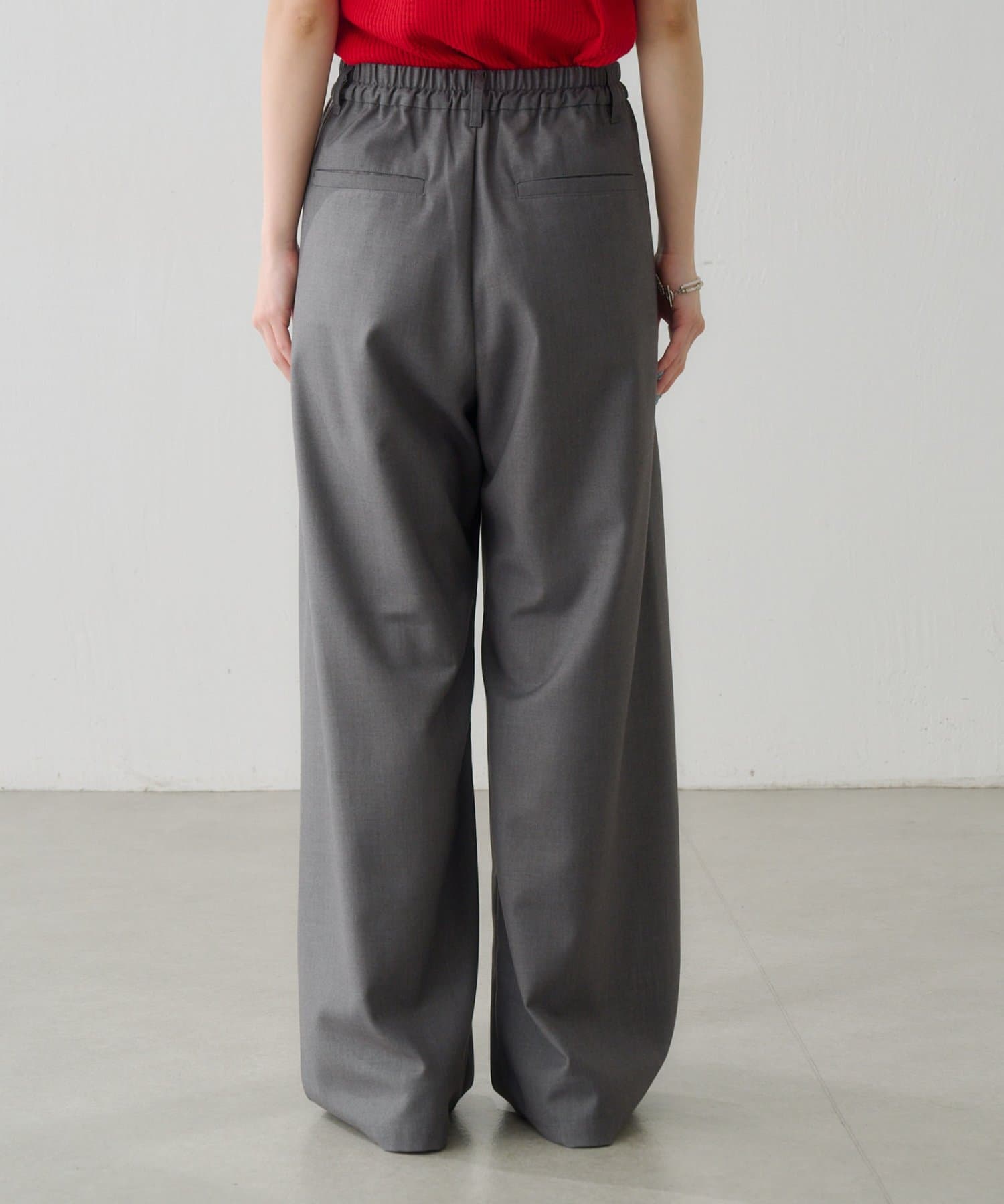 Kastane(カスタネ) 【5.1(金)12:00発売/WEB先行/2サイズ展開/低身長サイズ】カーブスラックスパンツ