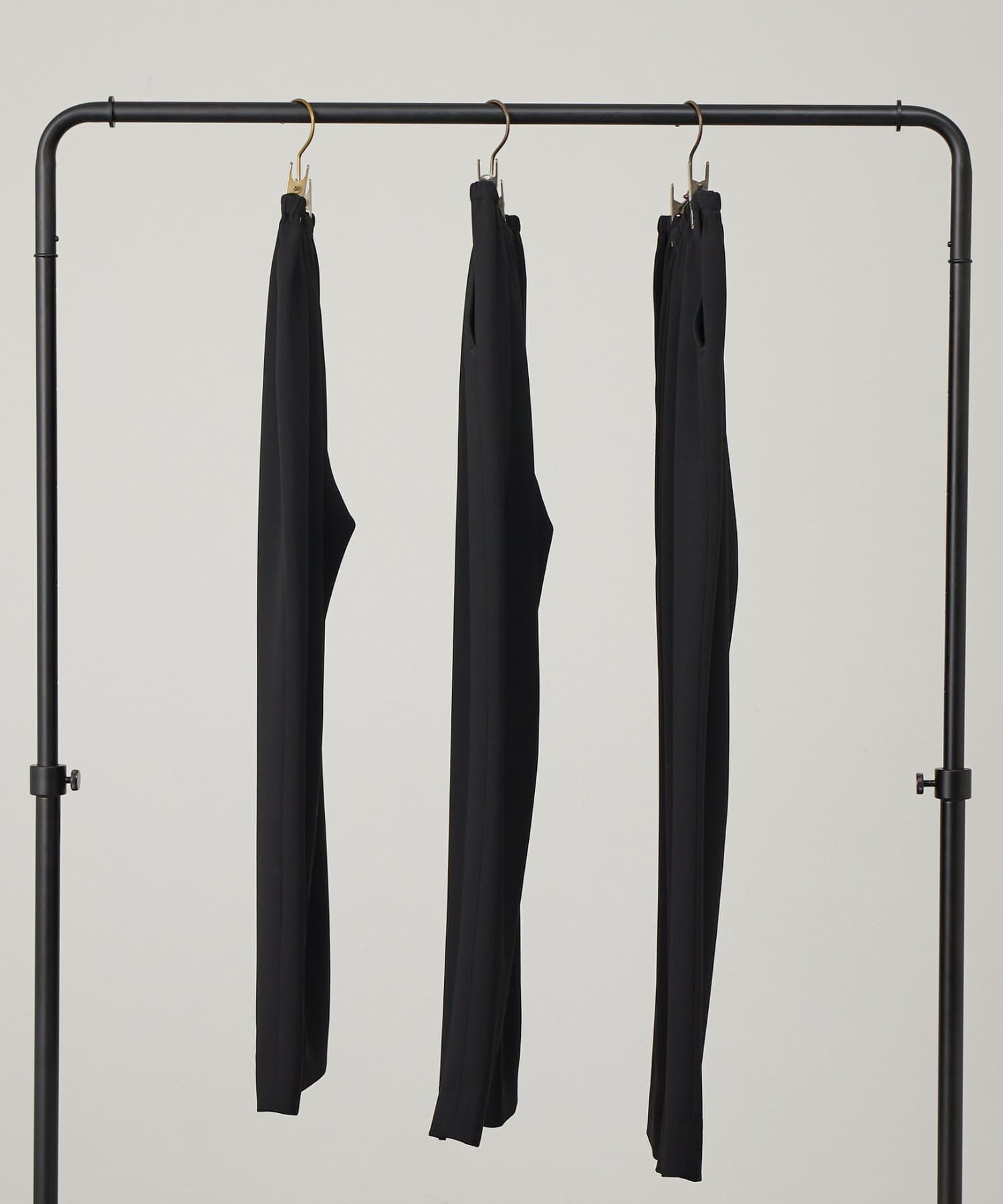 BEARDSLEY(ビアズリー) イージースティックパンツ《LIVETART》