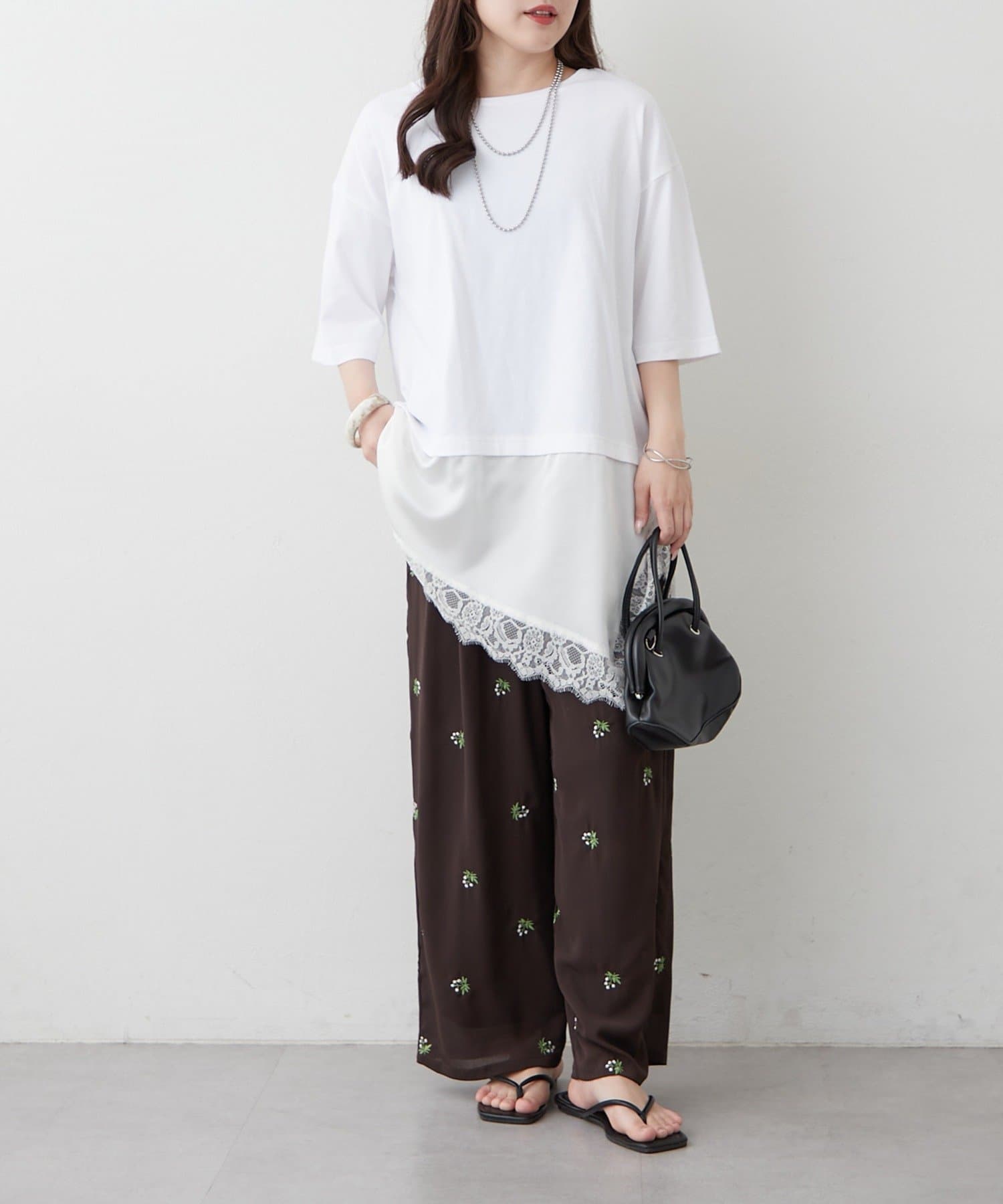 Remind me and forever(リマインドミーアンドフォーエバー) サテン×レースドッキングTシャツ