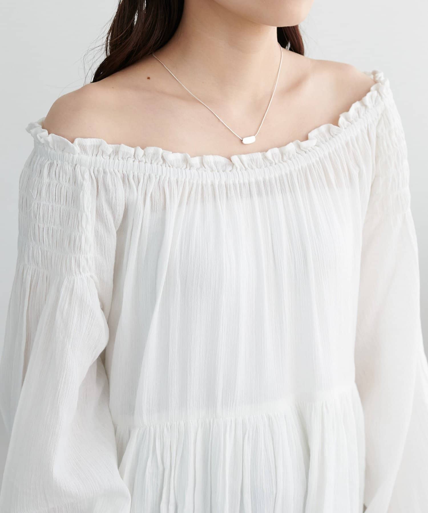 OUTLET(アウトレット) 【Discoat】【India】コットンクレープ肩シャーリングワンピース