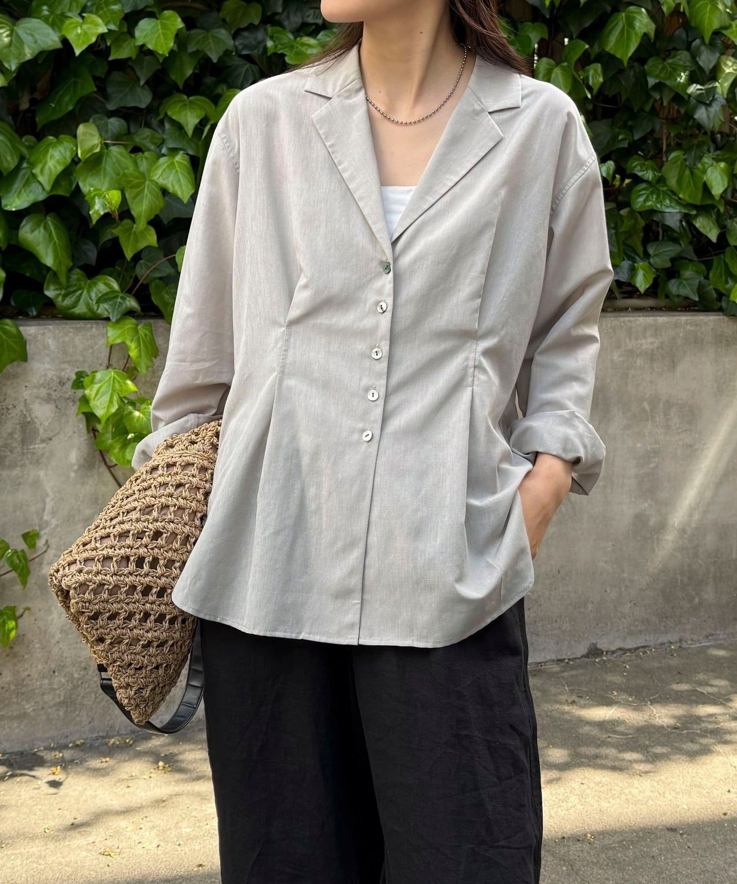 FREDY & GLOSTER(フレディ アンド グロスター) 【人気アイテムの夏バージョン】リネン混シアーテーラードシャツ