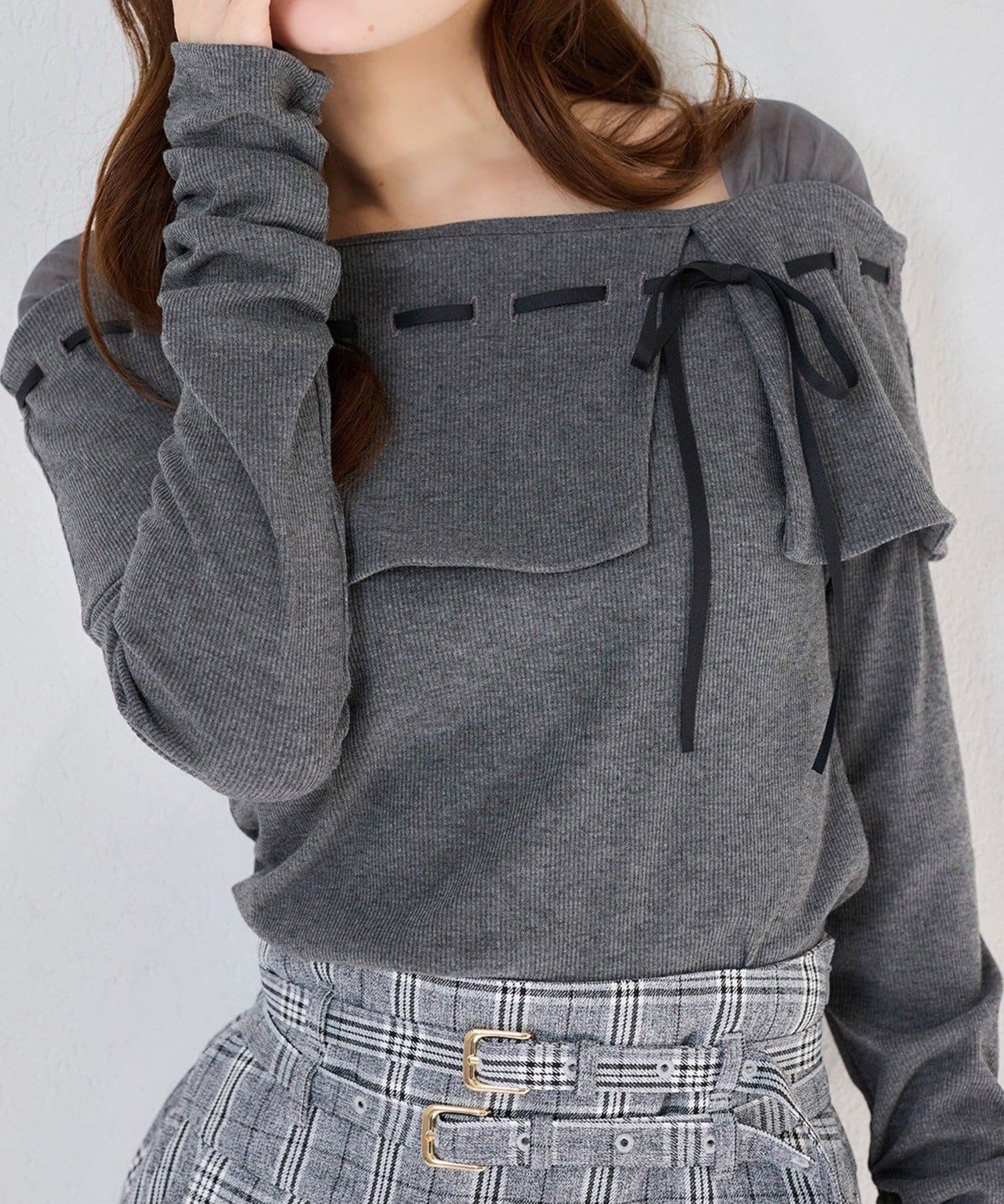 NICE CLAUP / OLIVE des OLIVE OUTLET(ナイスクラップ  / オリーブ デ オリーブ アウトレット) 【one after another】配色リボンオフショルトップス