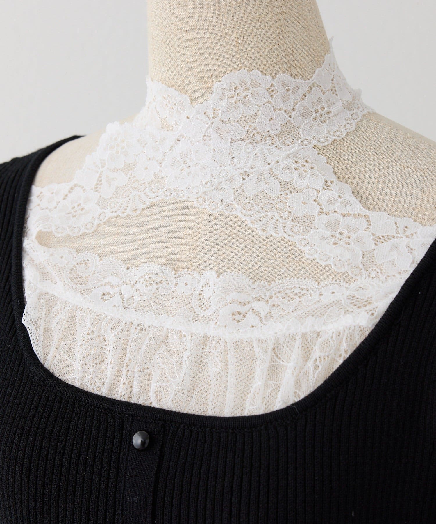 one after another NICE CLAUP(ワンアフターアナザー ナイスクラップ) 【Lace Collection】ニットミニワンピース