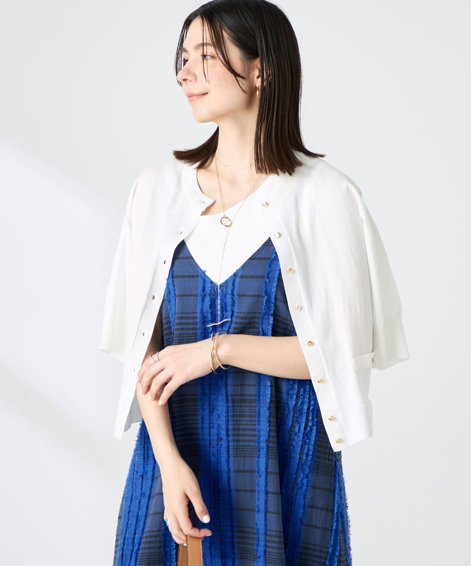 NOLLEY'S(ノーリーズ) 《手洗い可能》エアリーストレッチ5分袖Cネックカーディガン