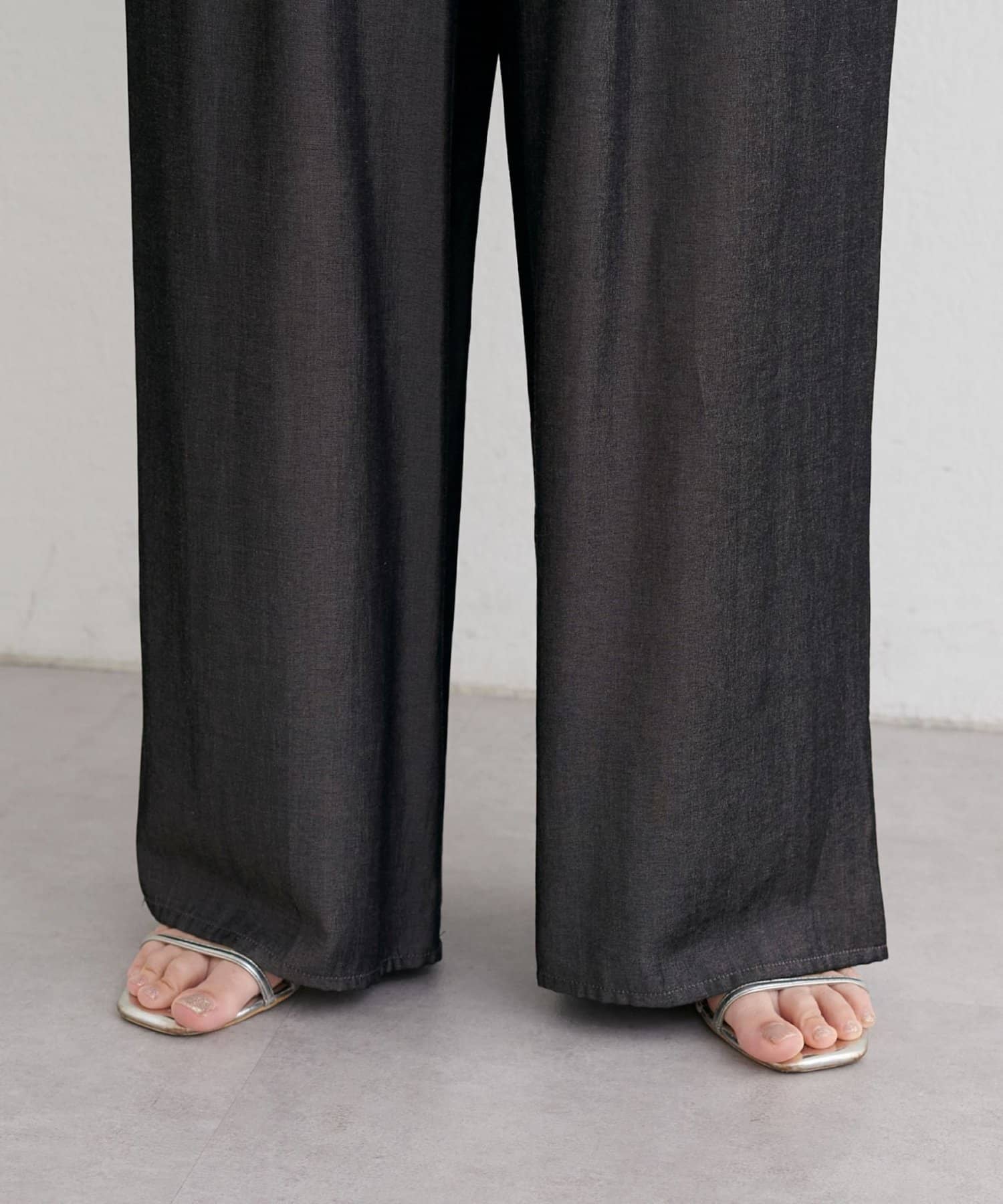 LARUTA(ラルータ) シャンブレーイージーパンツ