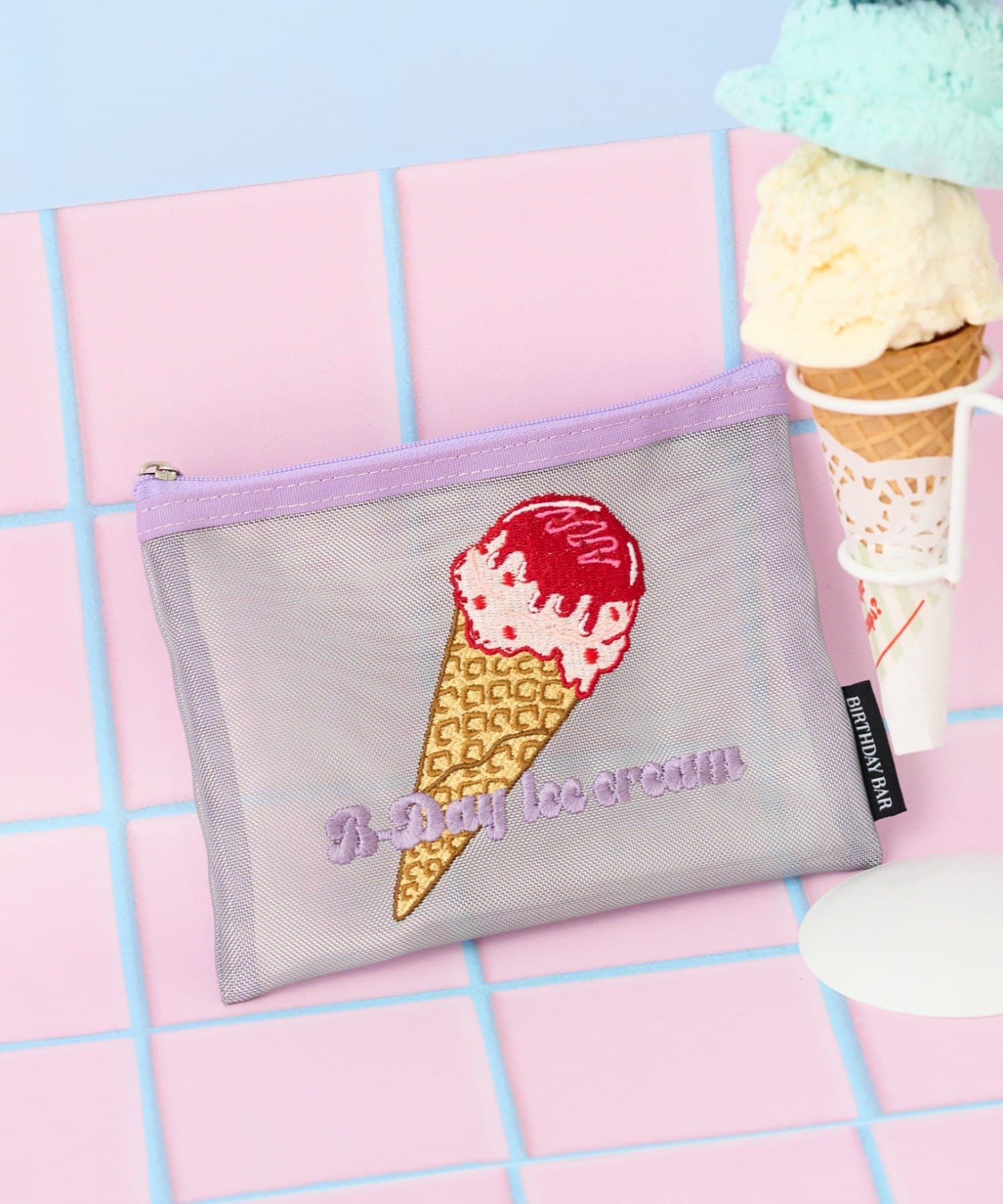 BIRTHDAY BAR(バースデイバー) B-DAYアイスクリーム　刺繍メッシュポーチ