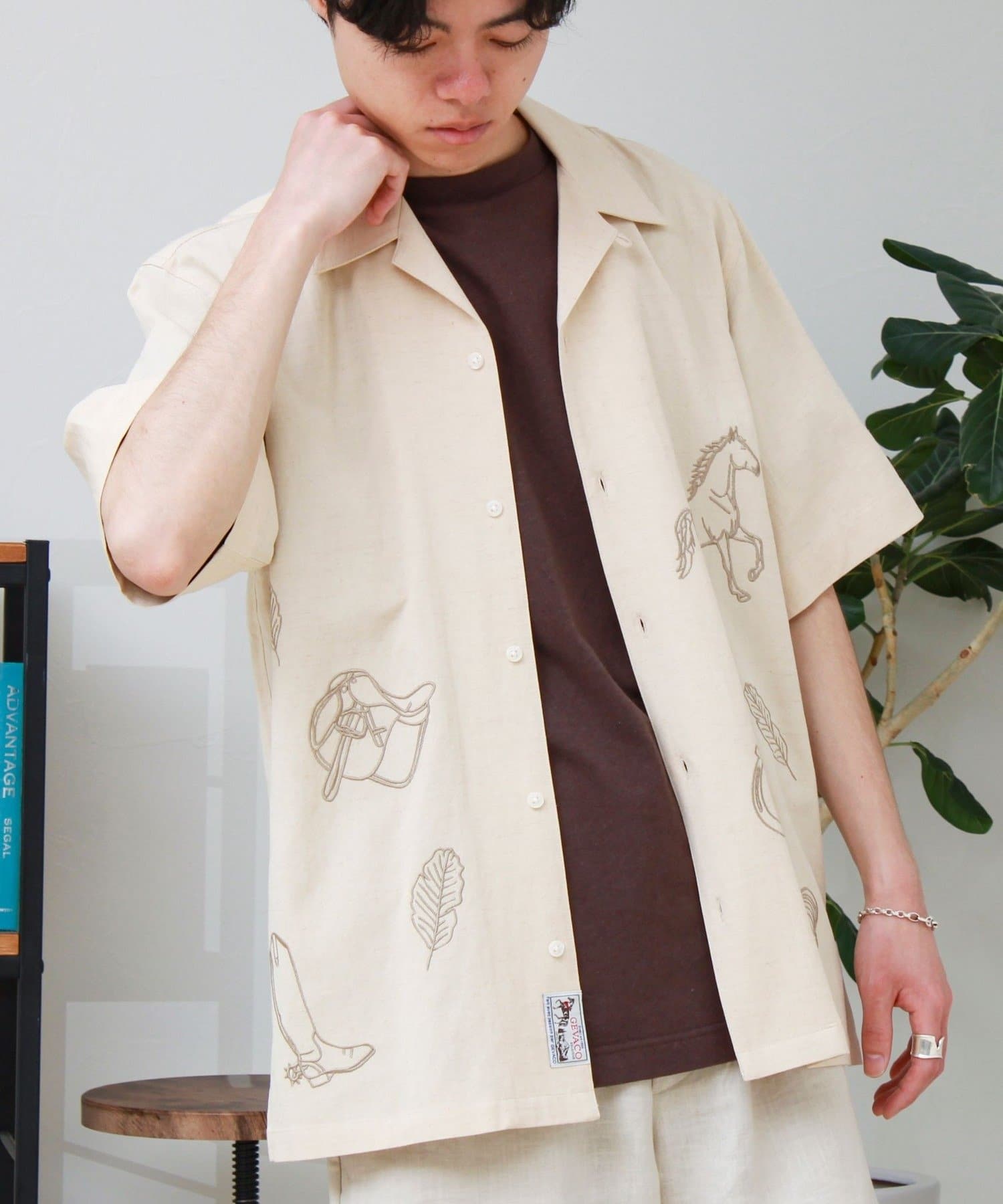 FREDY & GLOSTER(フレディ アンド グロスター) 【GEVACO/ゲバコ】刺繍オープンカラーシャツ