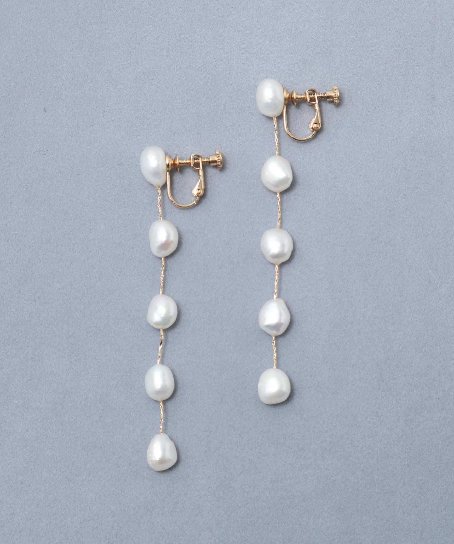 NOLLEY'S(ノーリーズ) 【松葉(yuki_nol)別注】スキップ淡水パールイヤリング