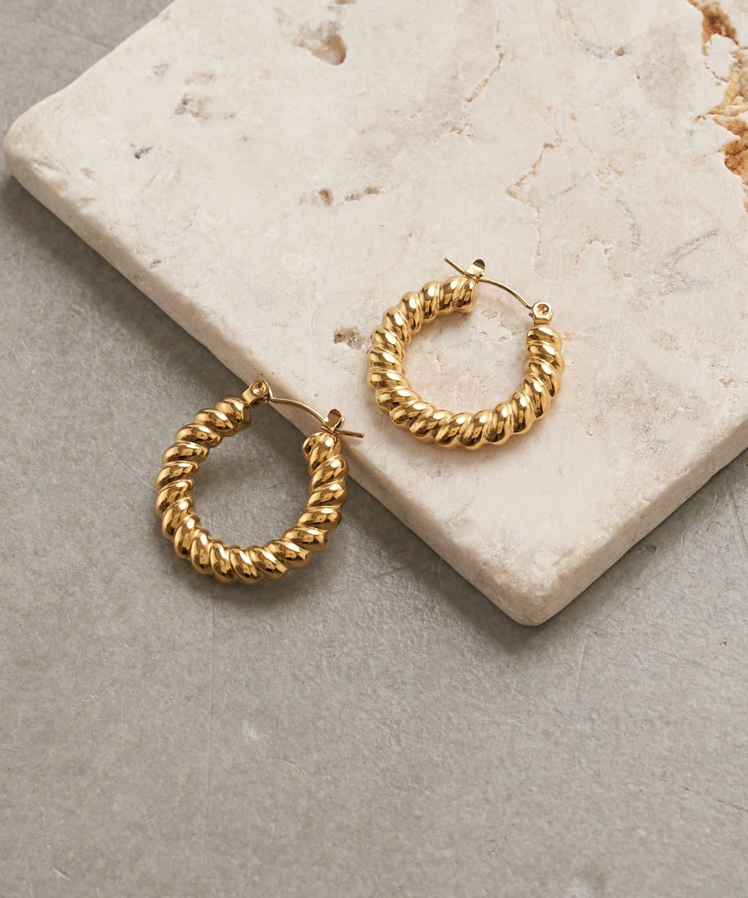 Lattice(ラティス) ＜ステンレス＞ニュアンスピアス