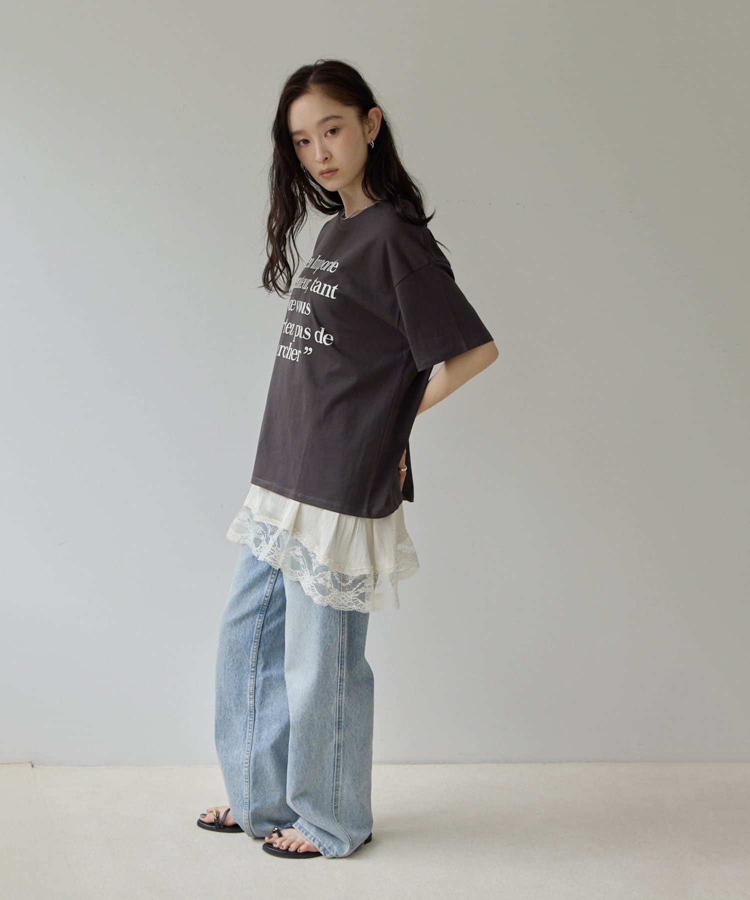 DISCOAT(ディスコート) 【Noka】BIGロゴTシャツ