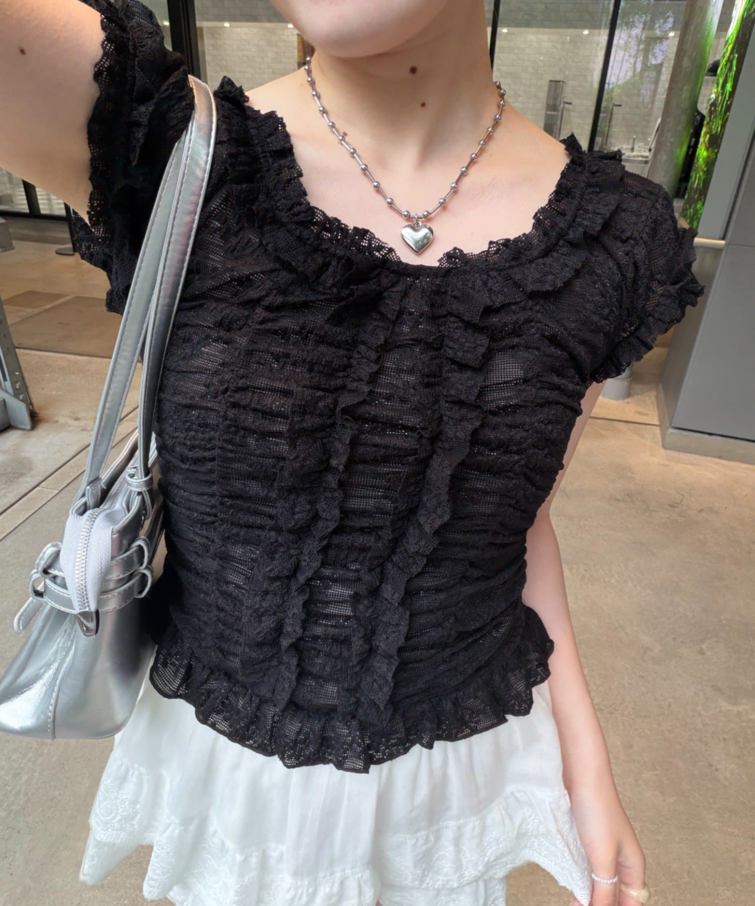 w closet(ダブルクローゼット) シャーリングレースフレンチTee