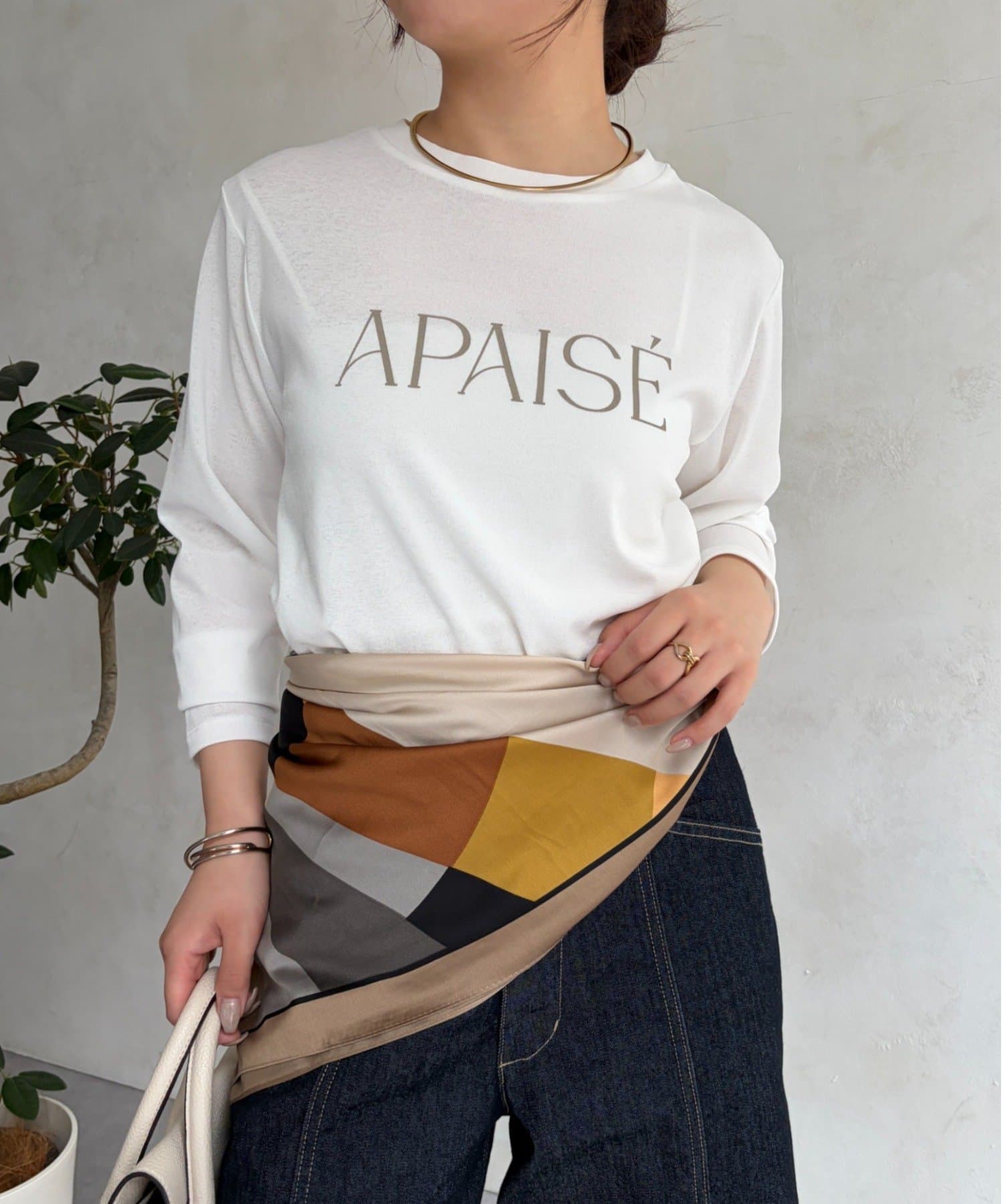 Jena　espace merveilleux(ジェナ　エスパスメルヴェイユ) シアーロゴカットソー
