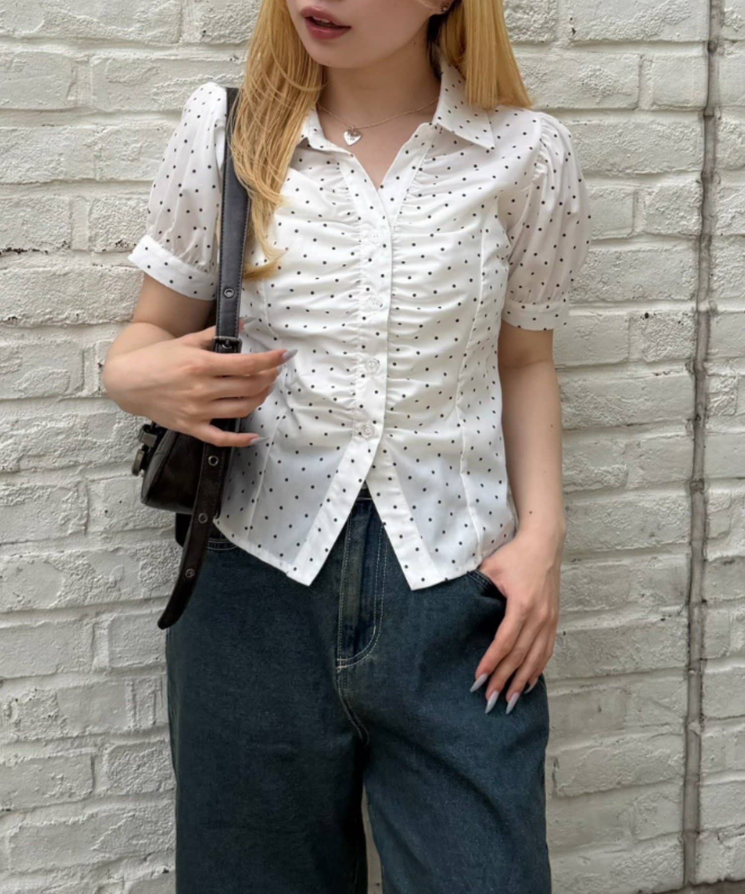 NICE CLAUP / OLIVE des OLIVE OUTLET(ナイスクラップ  / オリーブ デ オリーブ アウトレット) 【@_puni.moe企画】【全方位可愛く】後ろレースUPギャザーブラウス