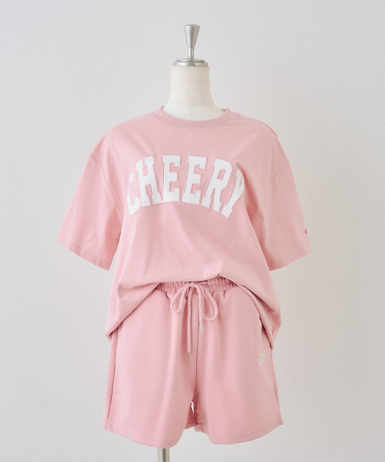 NICE CLAUP / OLIVE des OLIVE OUTLET(ナイスクラップ  / オリーブ デ オリーブ アウトレット) 【ANOTHER BRANCH】SET・BIGロゴTシャツ+ショートパンツ