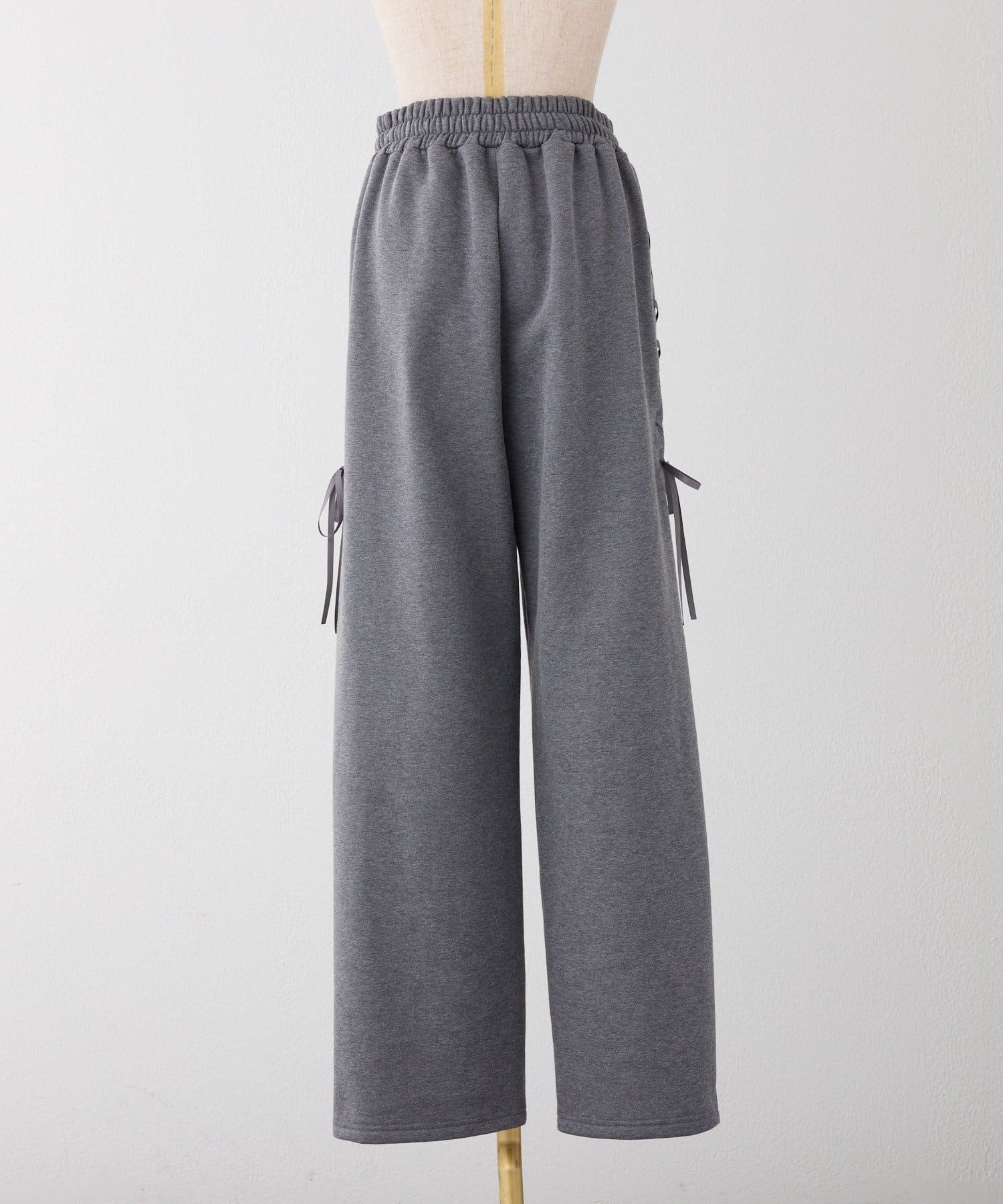 NICE CLAUP / OLIVE des OLIVE OUTLET(ナイスクラップ  / オリーブ デ オリーブ アウトレット) 【one after another】レースアップカットパンツ